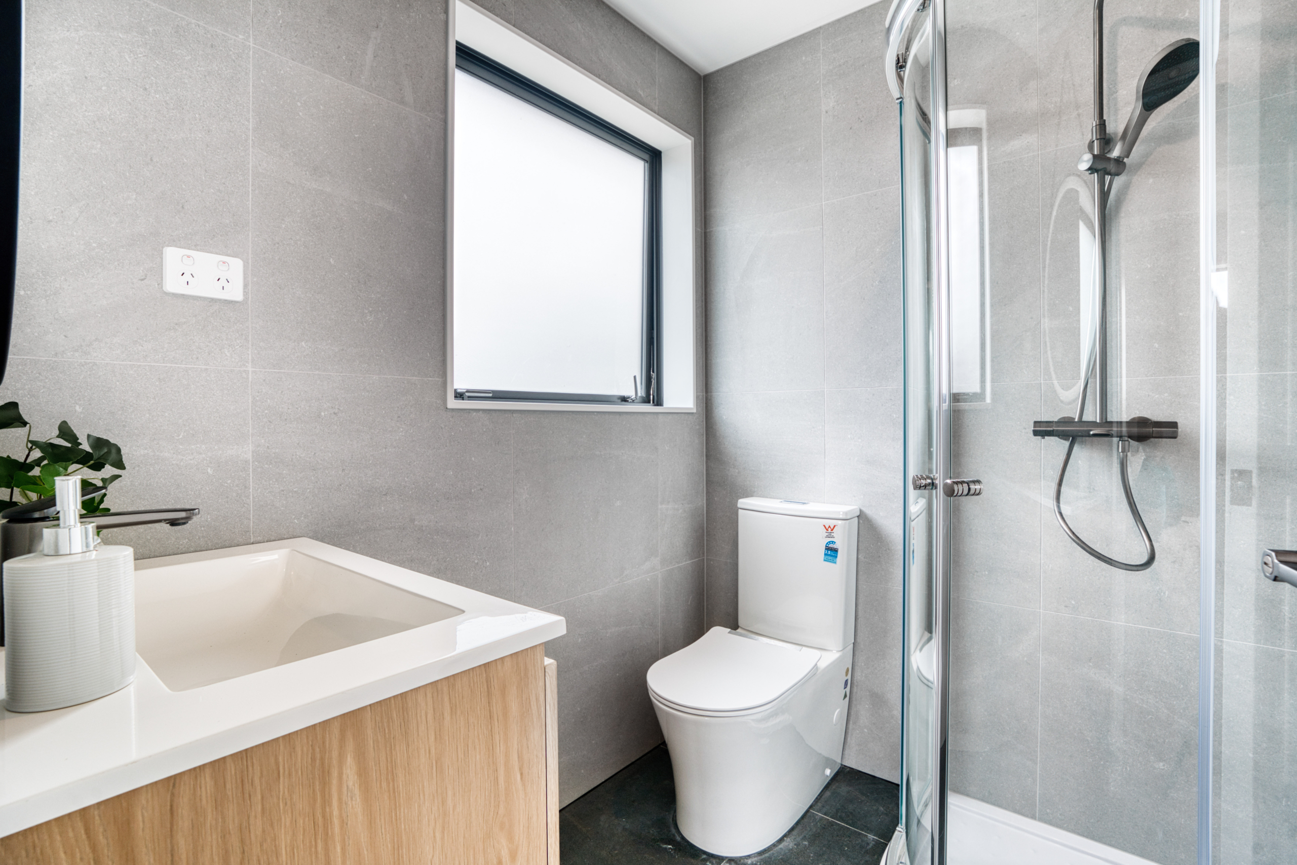 116515819__1729203757-122064-INTERIOR-10 Stunning NEW Family Homes in Totara Vale