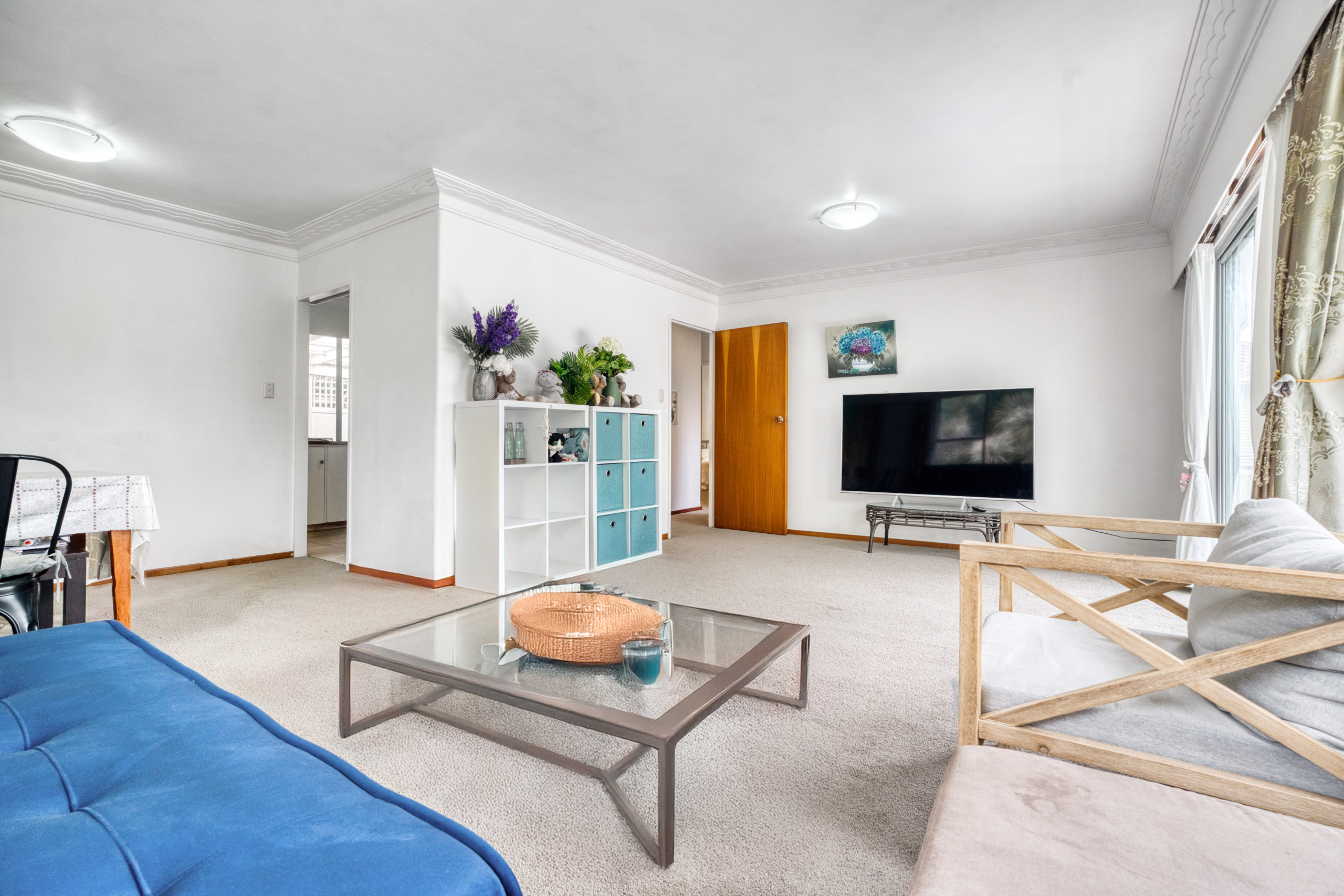 117428341__1729636222-111396-OUTPUT-14 Affordable Family Home