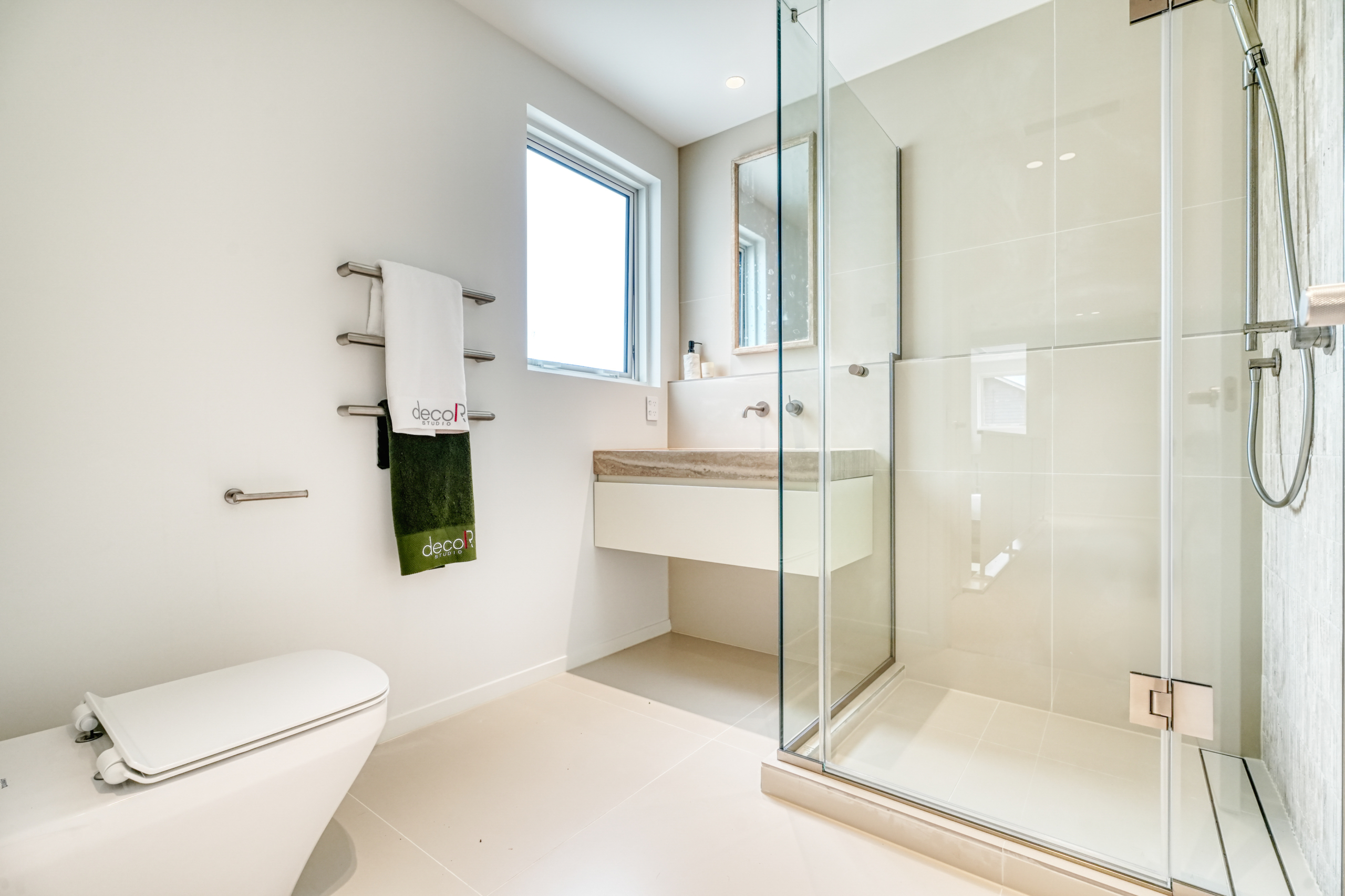 Newly Built Luxury Residence in Point Chevalier