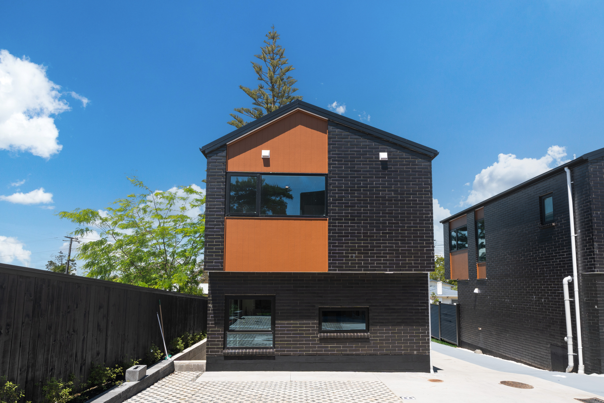 120399202__1730944613-145723-3BEDROOMSPROPERTY-21 Developer wants offers !!! Act quick !!!!