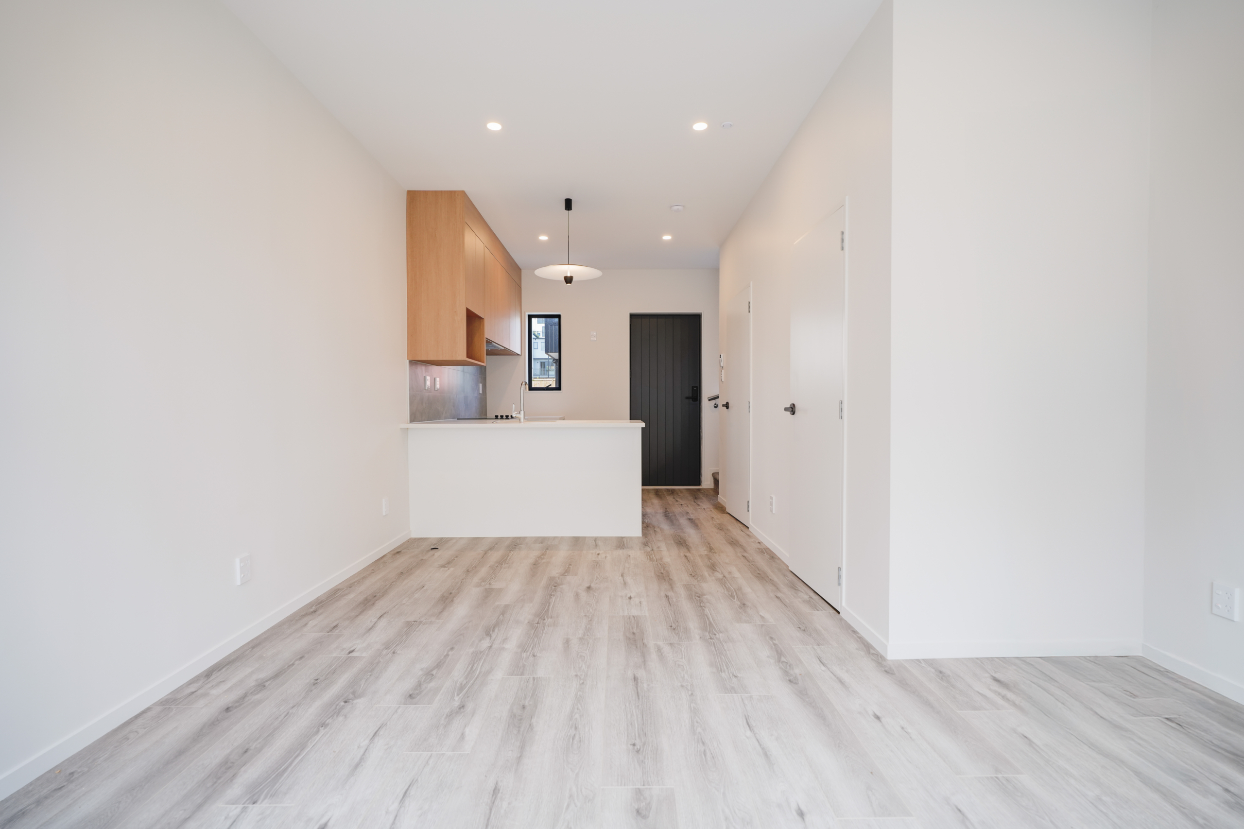 121366551__1731458093-143595-Property16 Final Call