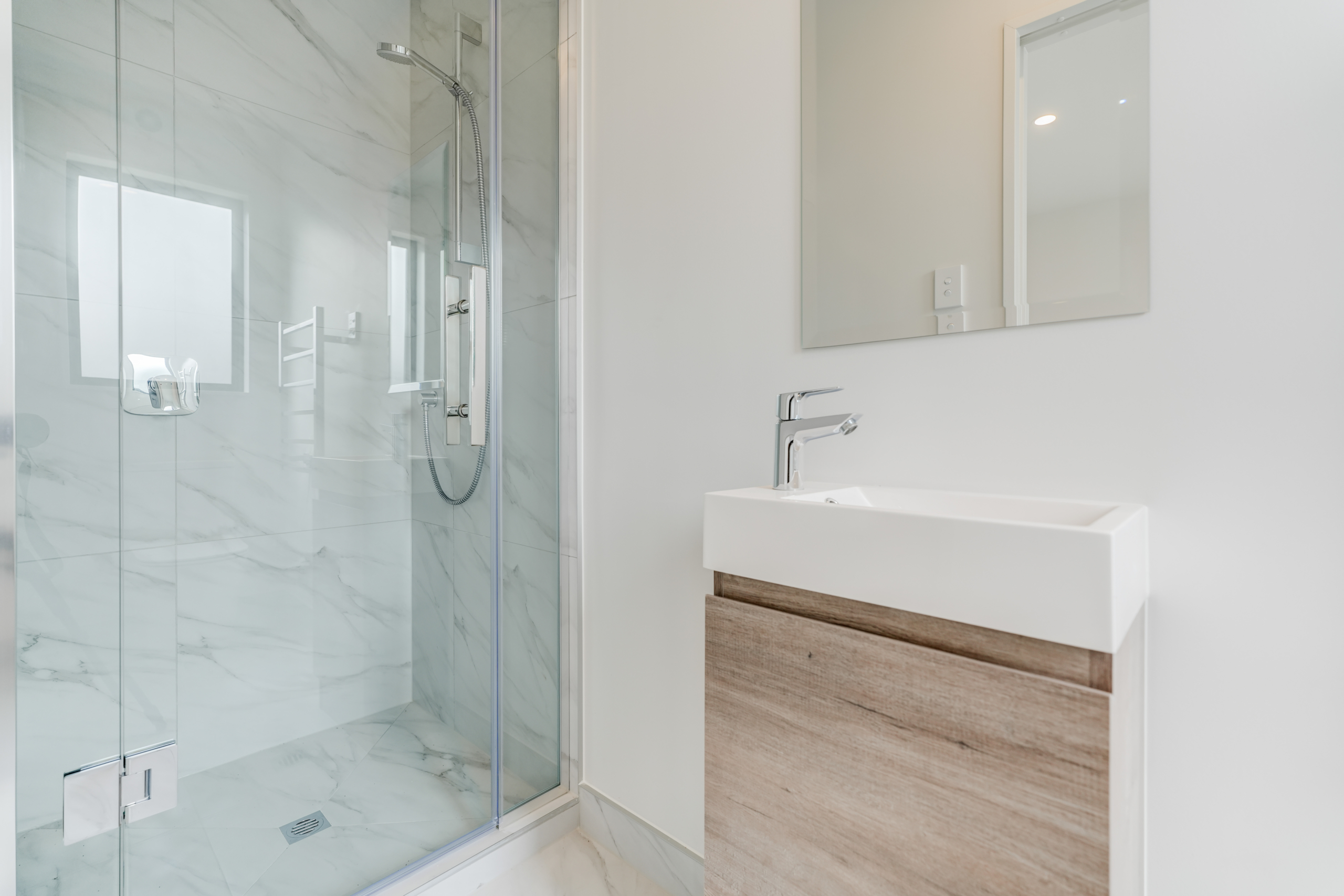 121366687__1731458105-132726-Property21 Final Call