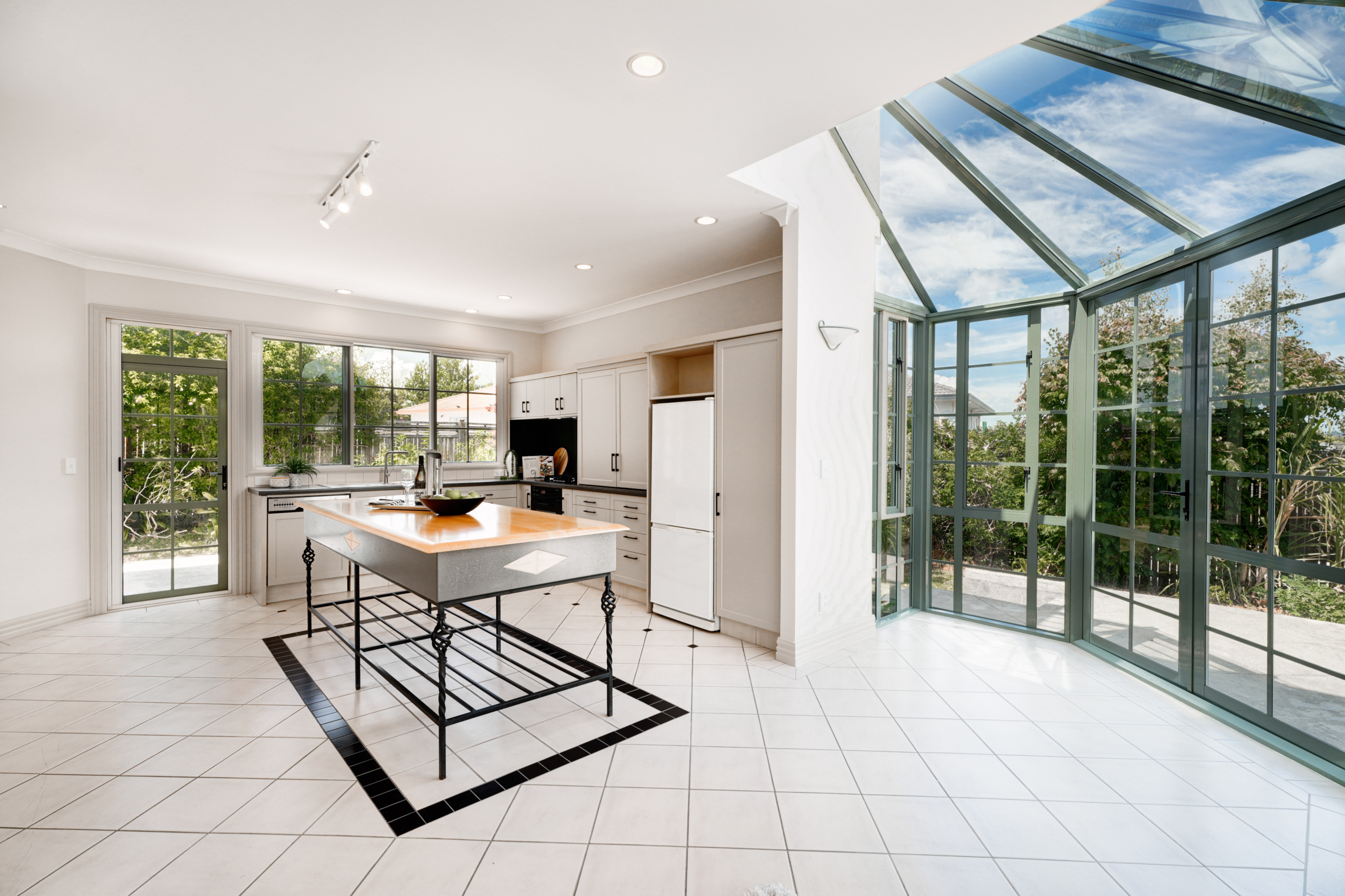 135061195__1739242587-156019-INTERIOR-13 Elegant Family Living in a Prime Location