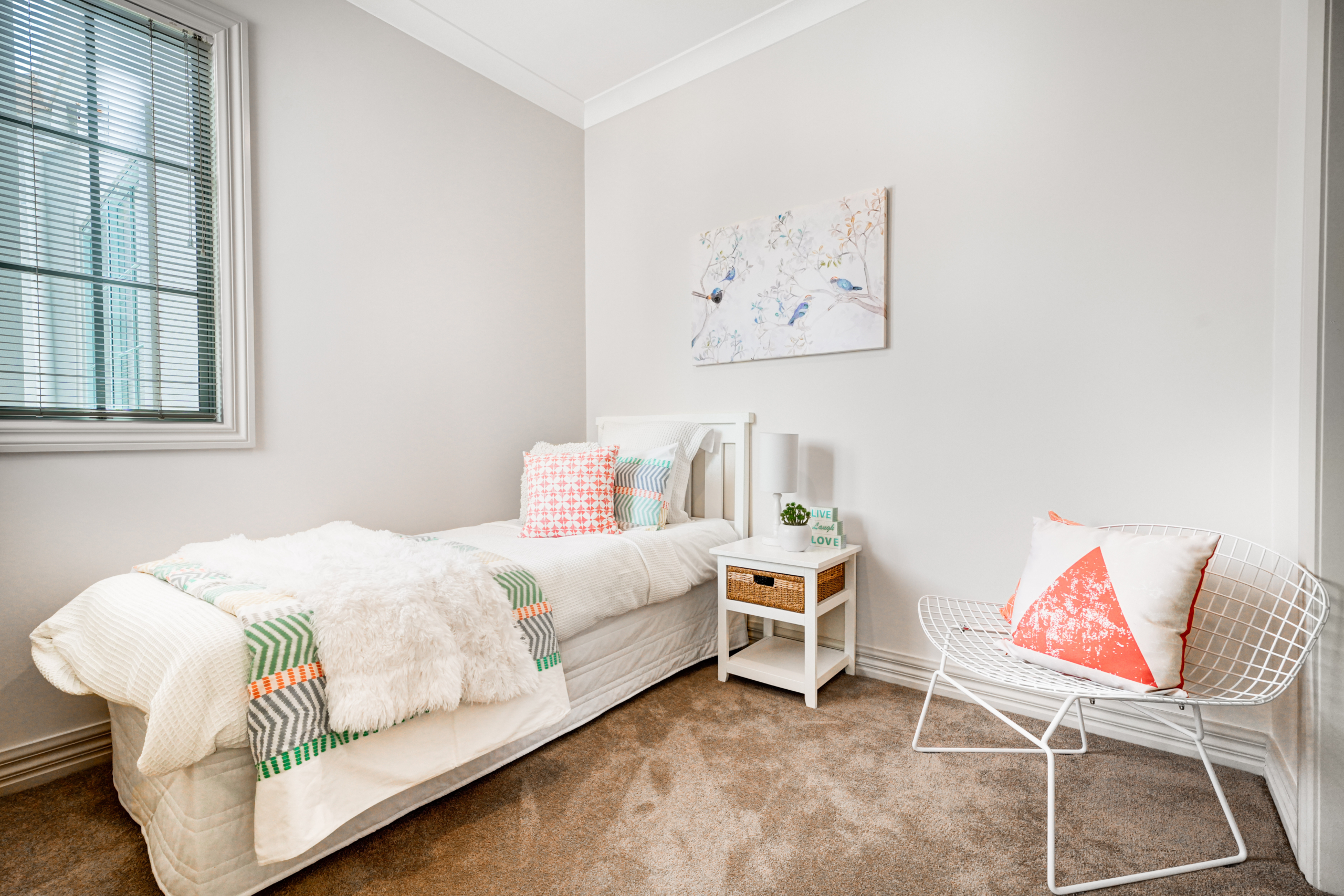 135061258__1739242602-155886-INTERIOR-21 Elegant Family Living in a Prime Location