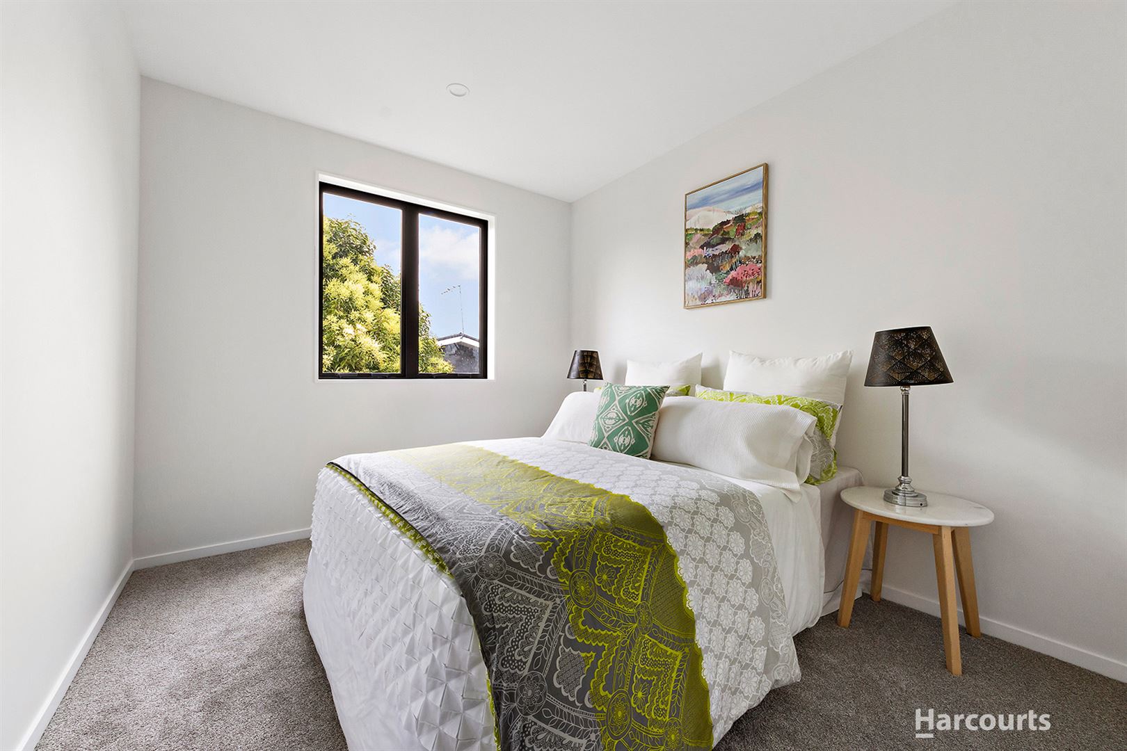 135935526__1739827693-117743-mydimport-1690791996-726-KN6728-Waitakere-City Modern Townhouse in Prime Henderson Location