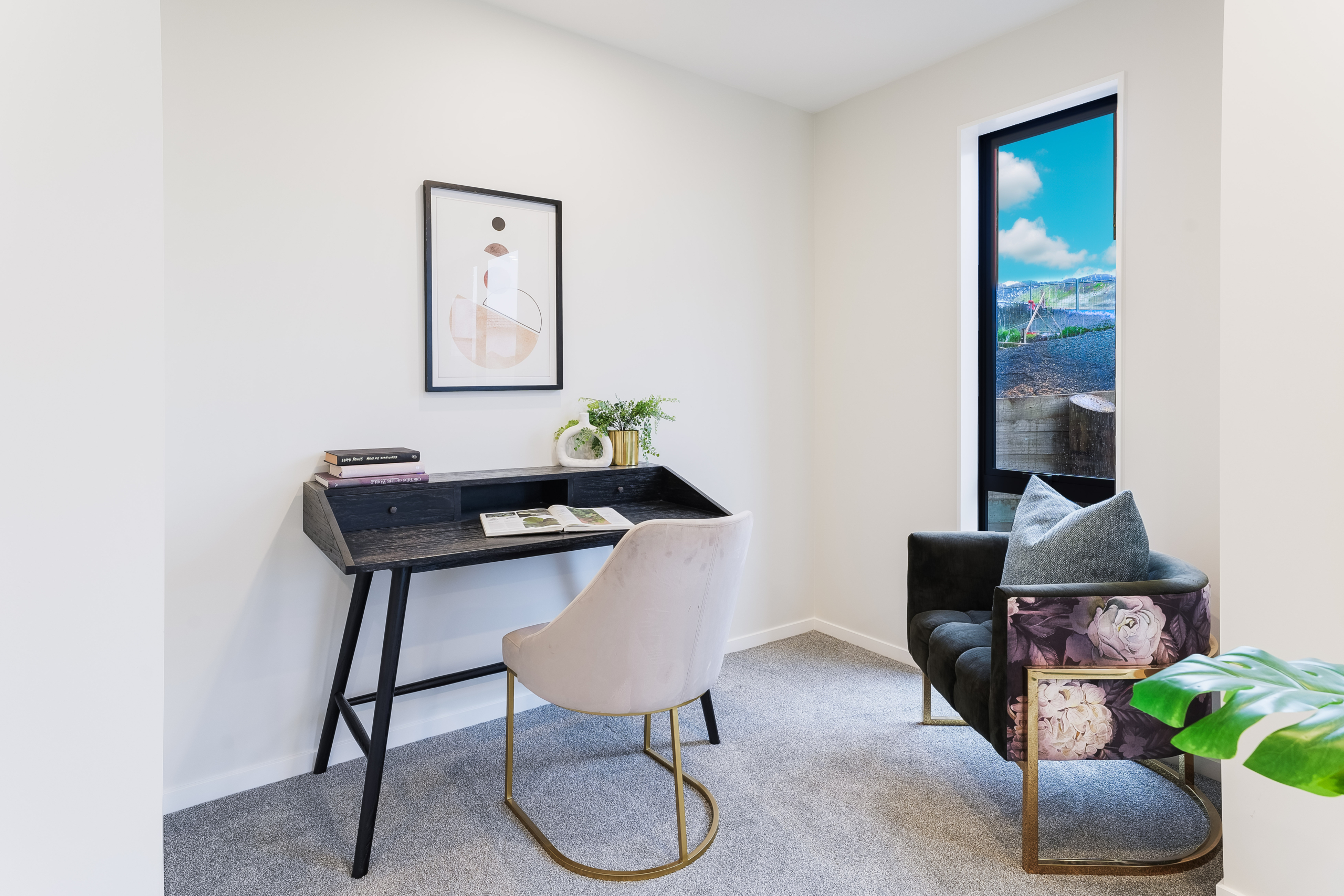 1738188409-12-PROPERTY-24 Standalone with Convenience