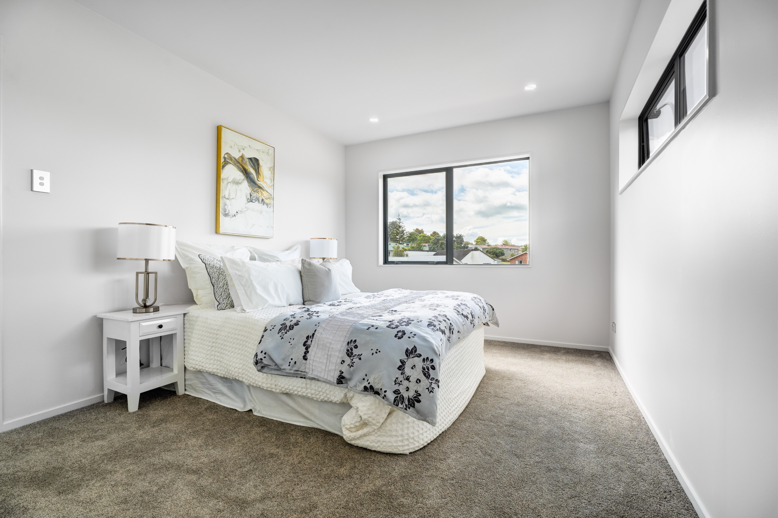 121282336__1731446962-116726-INTERIOR-11 Freehold, No Body Corporate Fees
