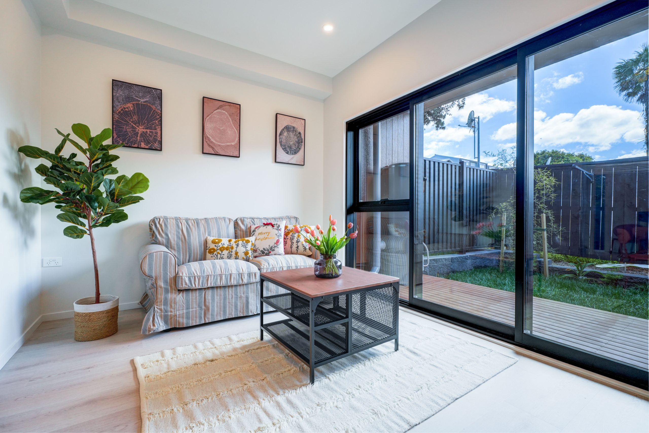 Parry Residence-LOT1,2 SOLD
