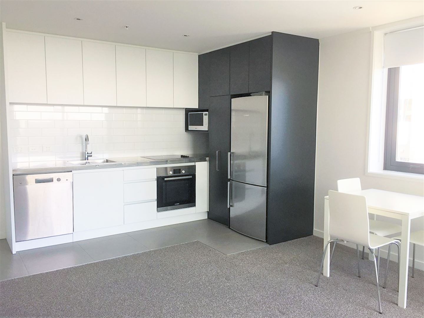 mydimport-1690791988-402-KN5852-Auckland-City Spacious Freehold 1 bedroom apartment
