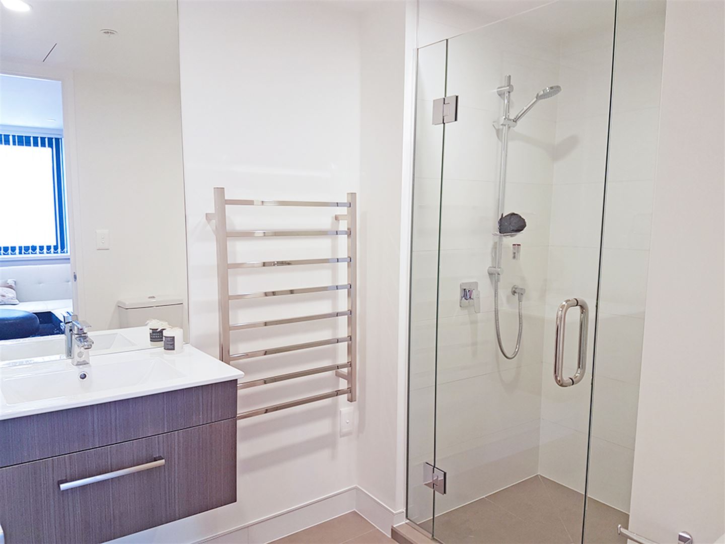 mydimport-1690791988-606-KN5852-Auckland-City Spacious Freehold 1 bedroom apartment
