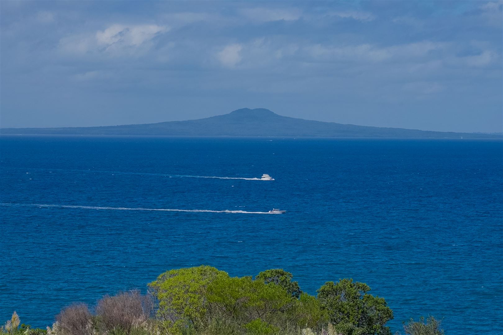 mydimport-1690792001-923-KN7275-Rodney-District Build your dream home with stunning Seaview!