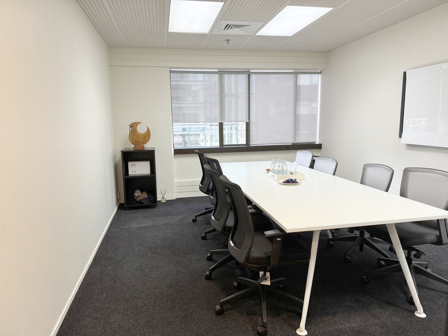 146384489__1746422193-78837-04 Prime Location + Prime Office