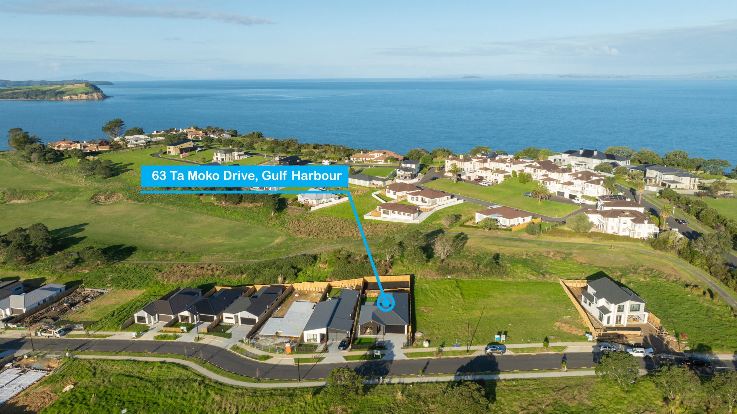 147647938__1747113755-74145-7511747113585.pichd Top of Line Golf Harbour Luxury – A Must See!