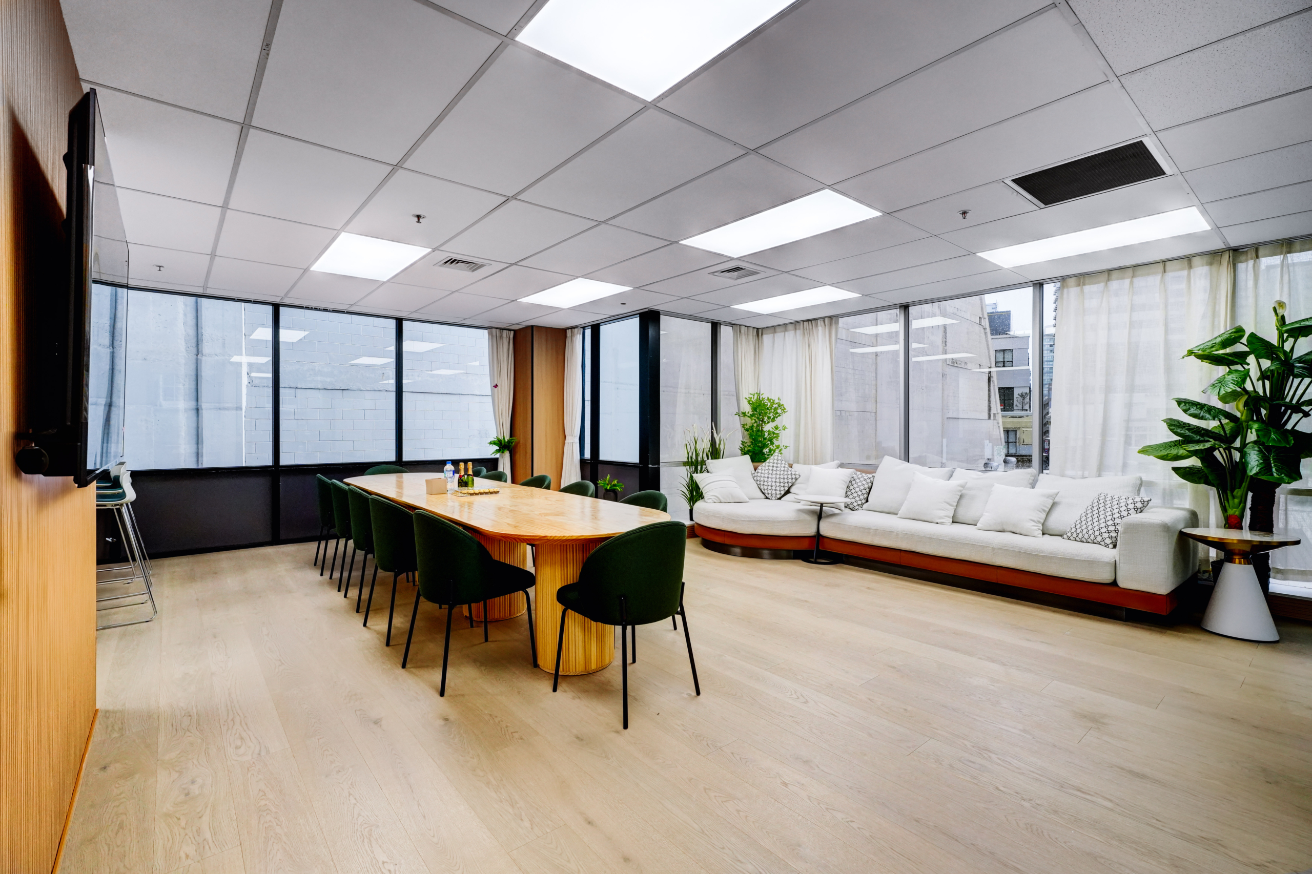 148213817__1747608958-17502-INTERIOR-8 Central of Centre Luxury Office On Kitchener