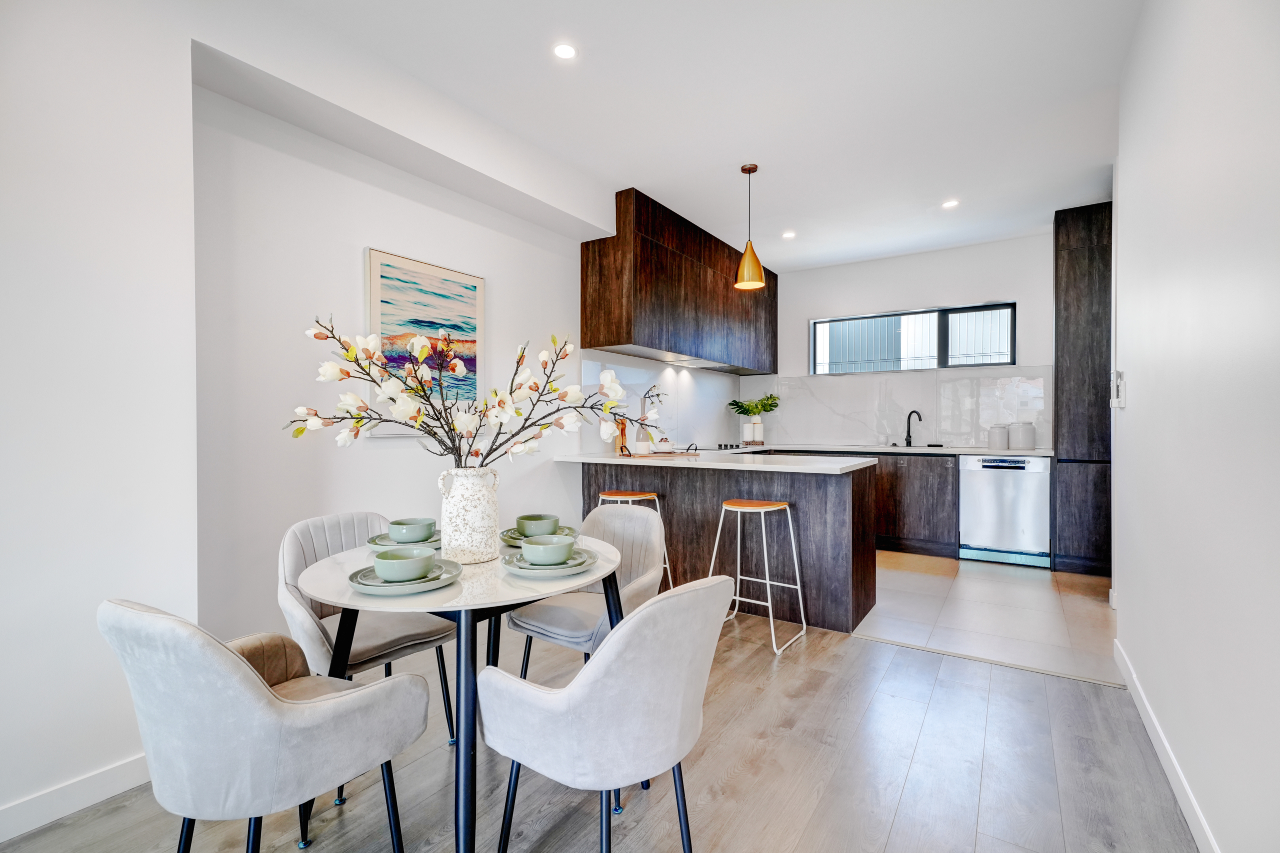 148469286__1747710840-54940-INTERIOR-10 Top Notch- Avondale, Live an easy life!