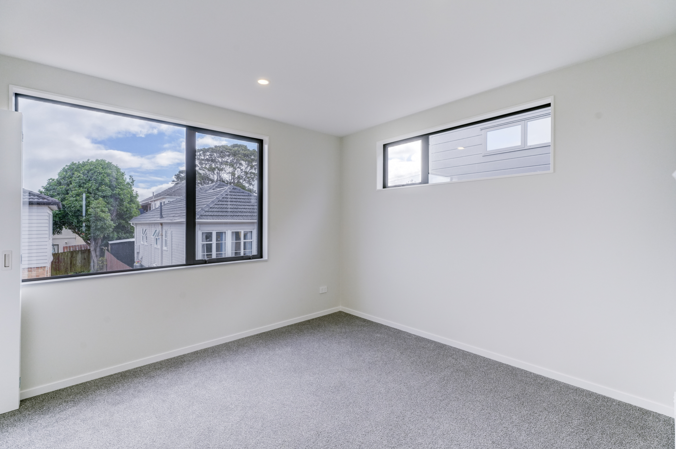 1746398057-4-FINAL-4 Only one 3-bed terrace left