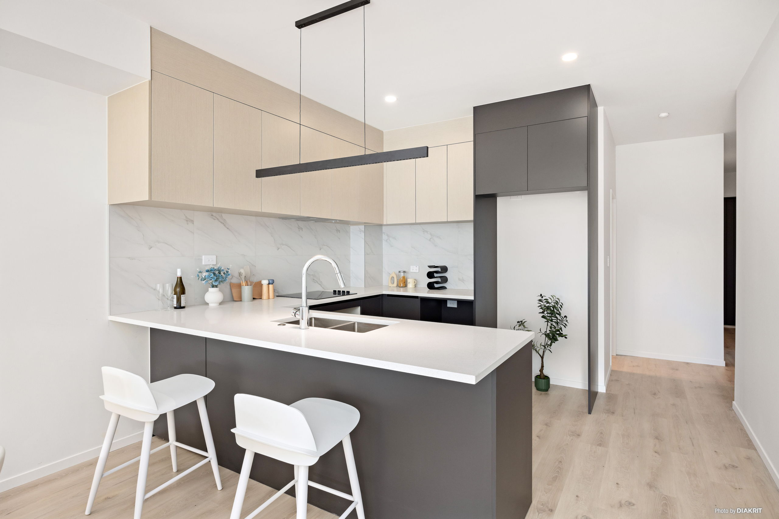 157817256__1754003759-28824-133628409-328-17photoprint Elegant & Modern Terraced Home in Auranga, Karaka