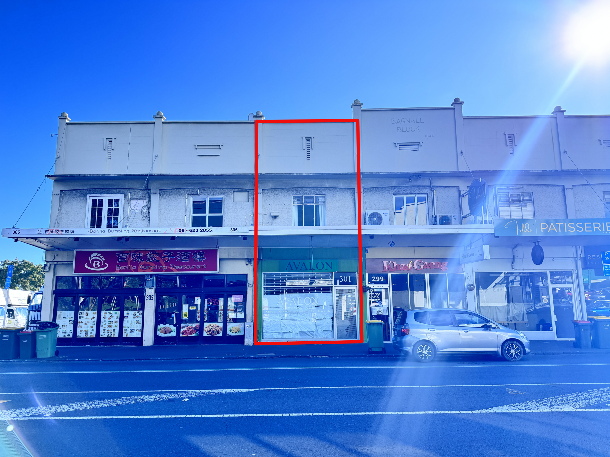 Living & Working on Dominion Road
