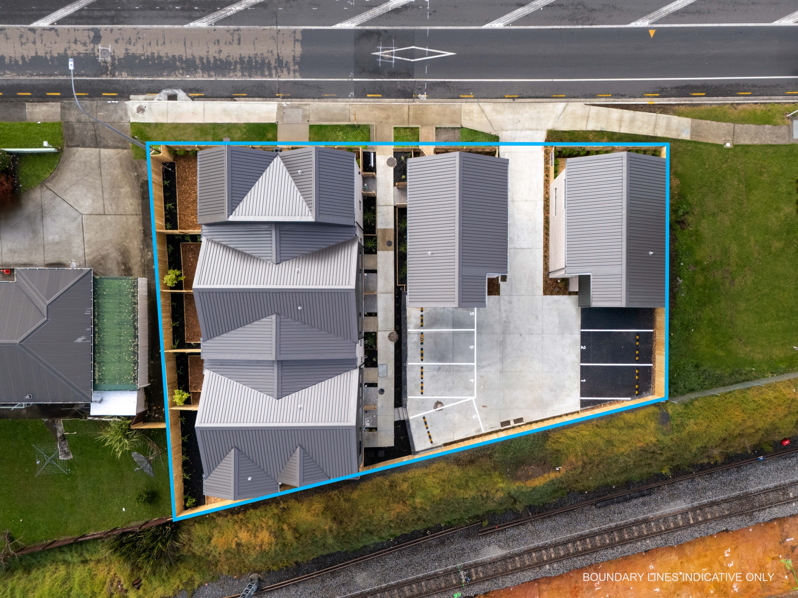 default Modern Standalone House at Central Manurewa!