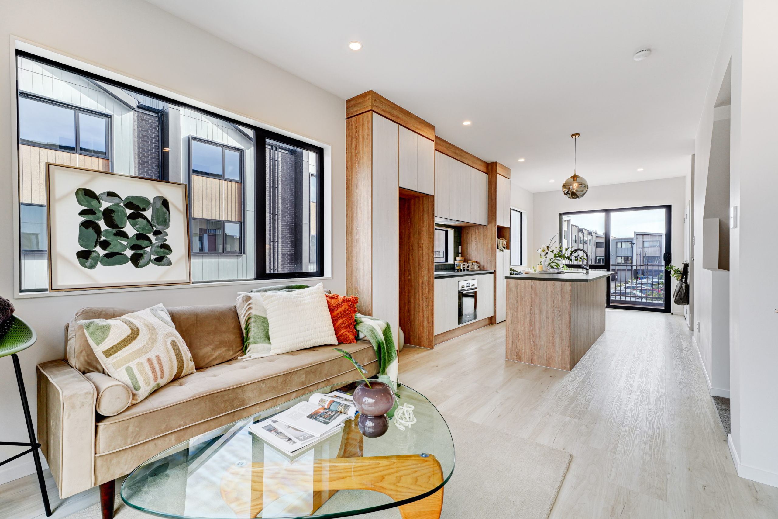 1755554589-4-INTERIOR-9 Under $45K Deposit