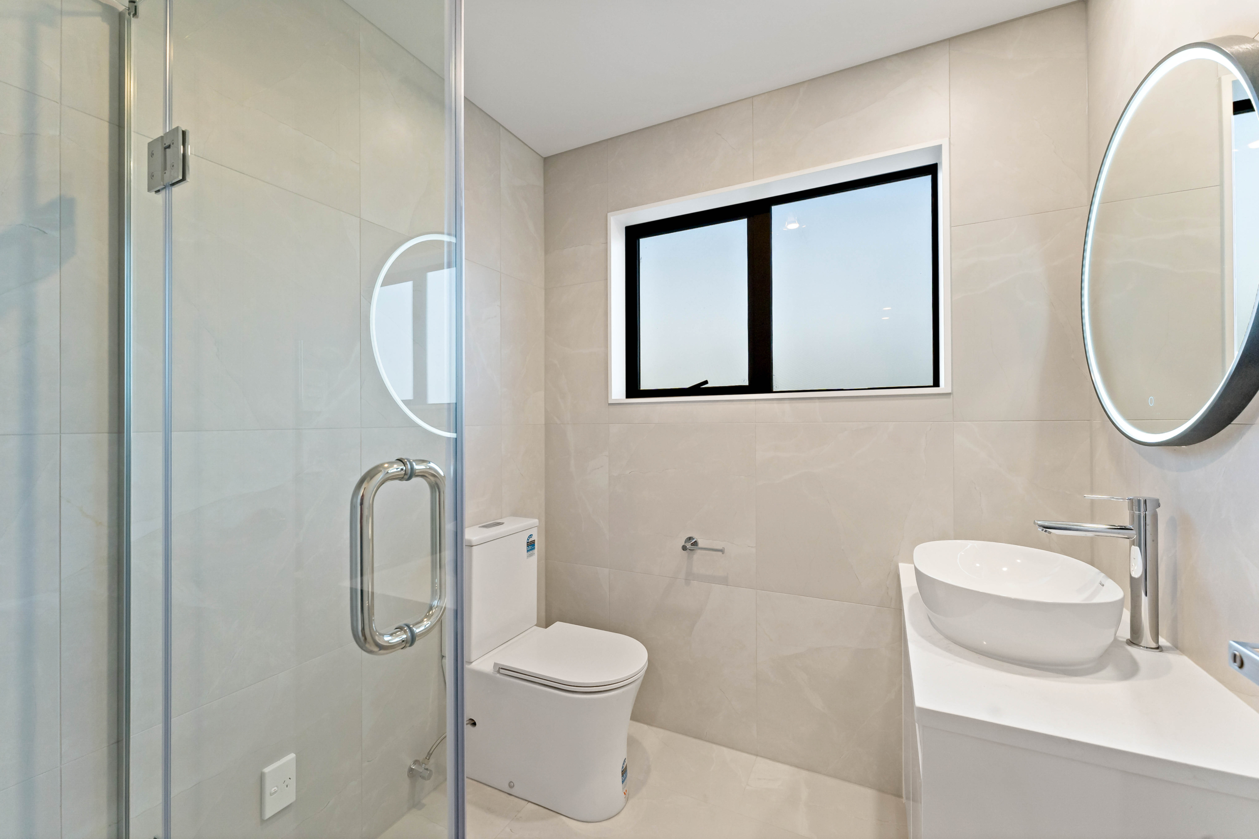 165899105__1759276996-31239-29 Spacious. Stylish. Effortlessly Livable