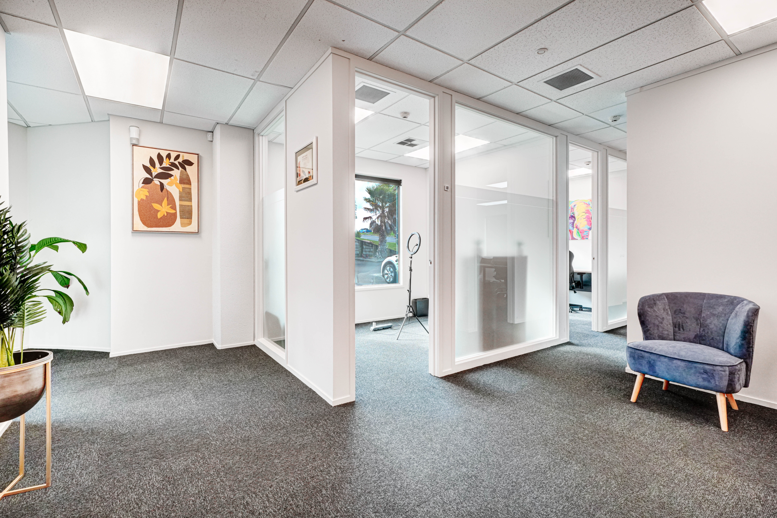 Modern Road Front Office Opposite Millennium