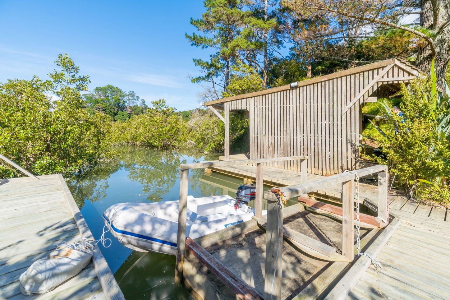 Luxury Lifestyle Estate with Private Bushwalk