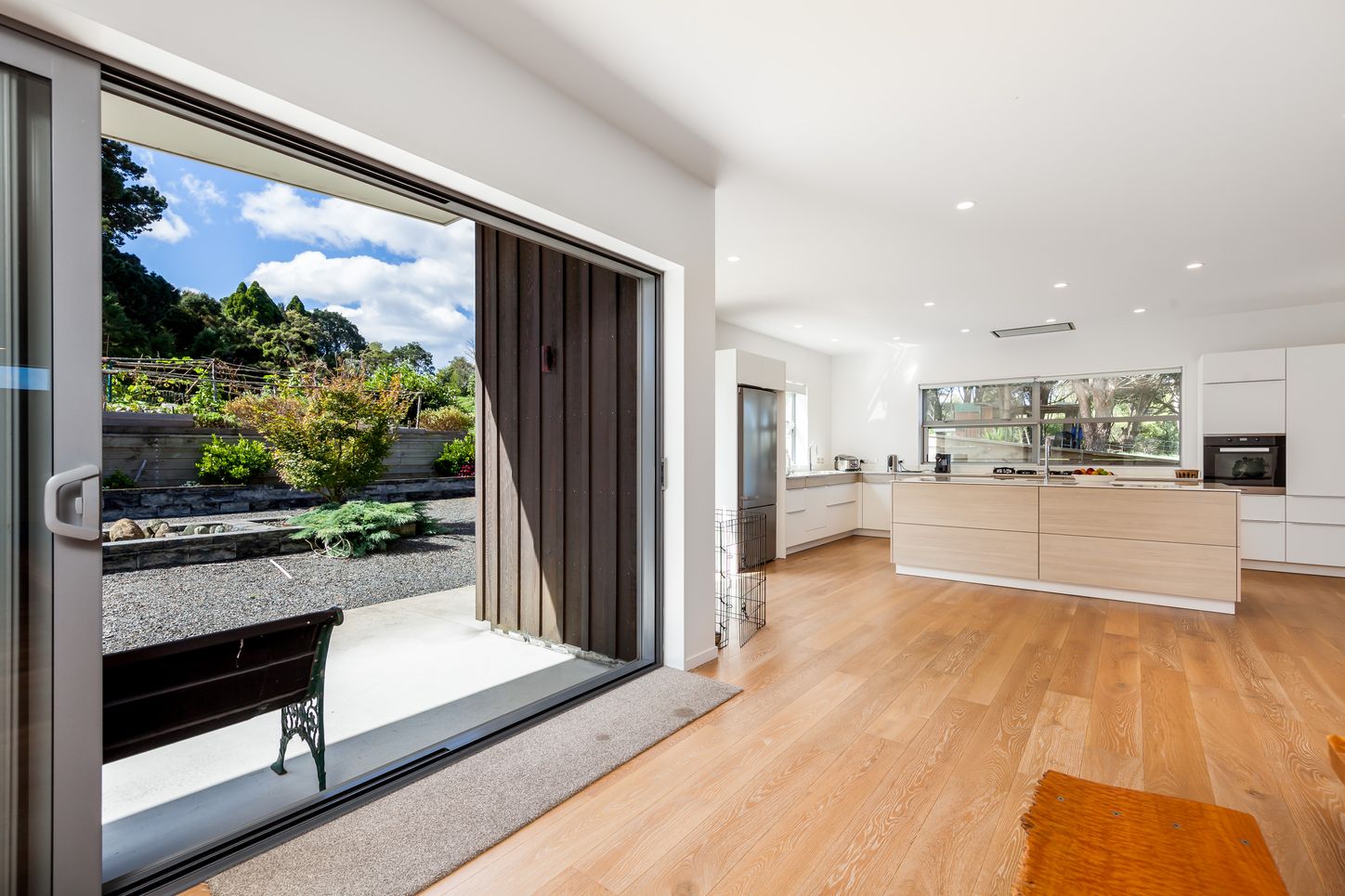 Luxury Lifestyle Estate with Private Bushwalk