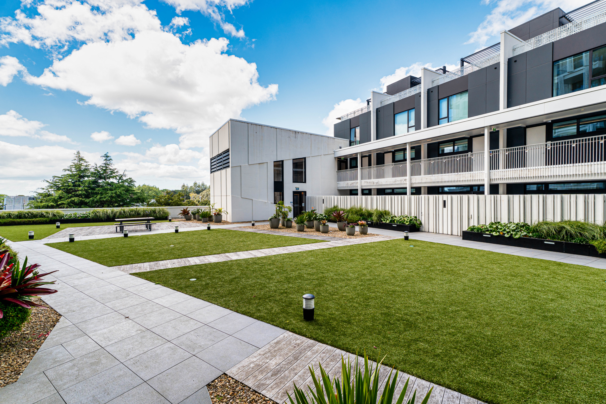 173212238__1762312806-65268-EXTERIOR-6 DGZ Luxury Apartment with private rooftop garden
