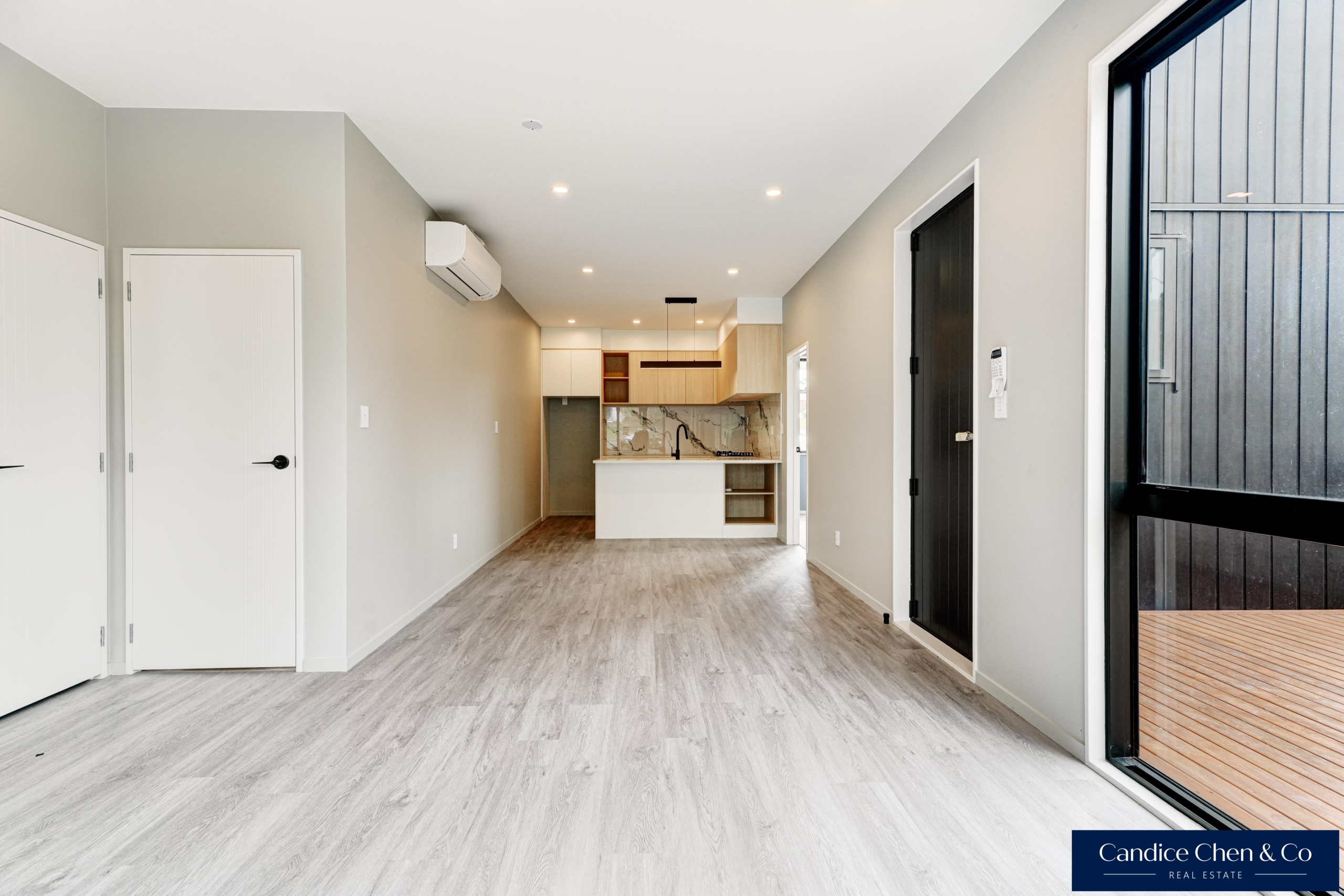 169097564__1766102181-169097564__1761085761-18377-INTERIOR-1 Title and CCC Issued – Move-in Ready!