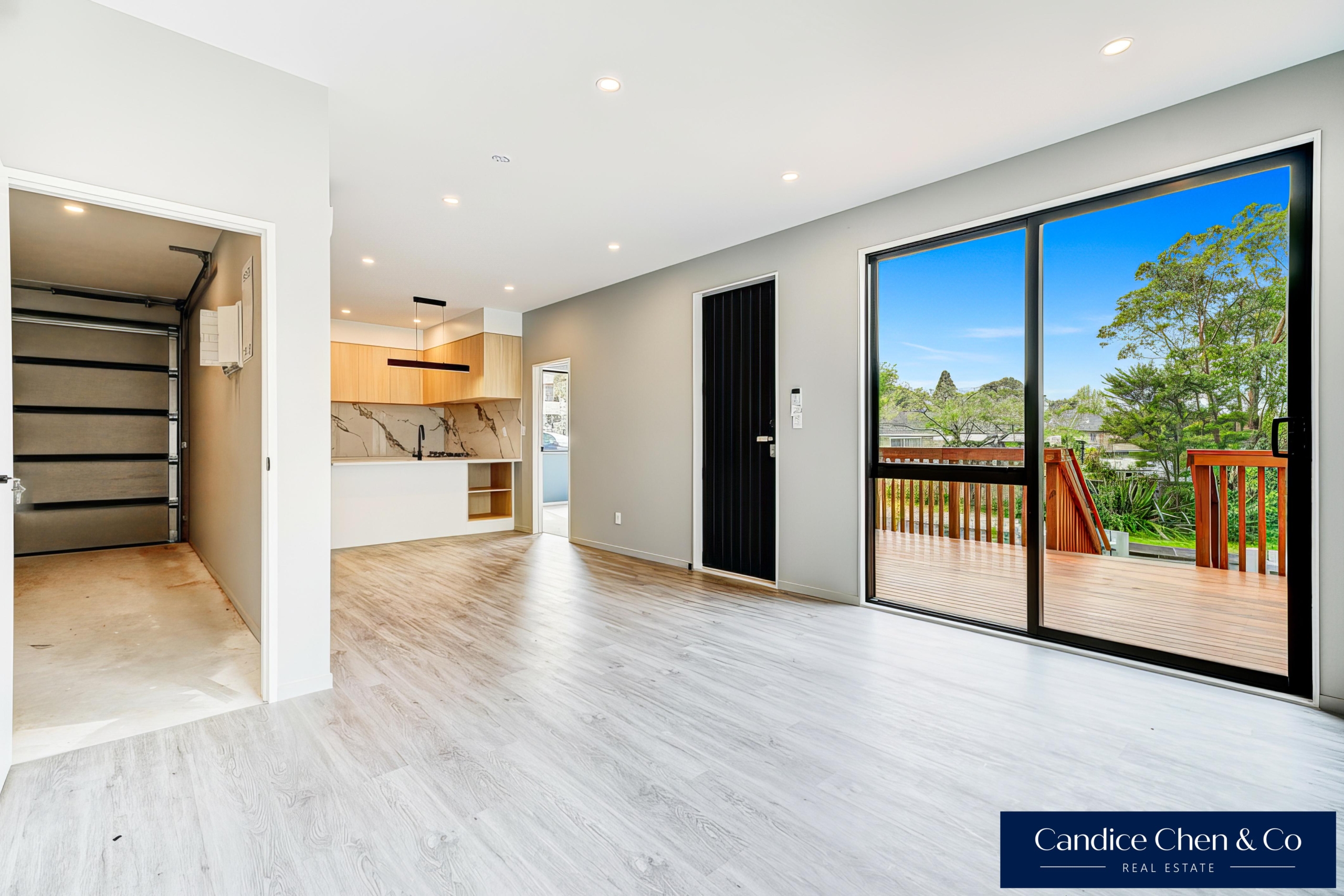 169097616__1766102181-169097616__1761085773-18430-INTERIOR-6 Title and CCC Issued – Move-in Ready!