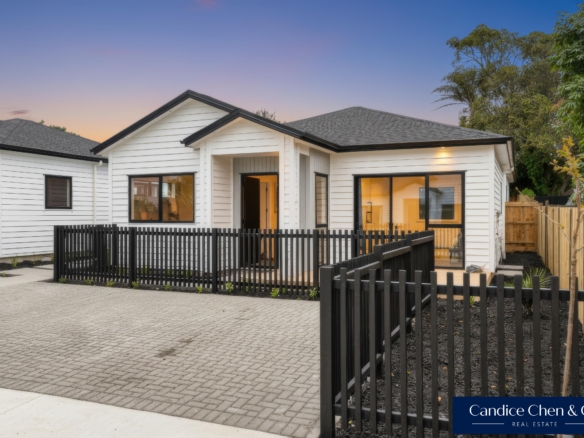 Stand-Alone, Single-Level Home