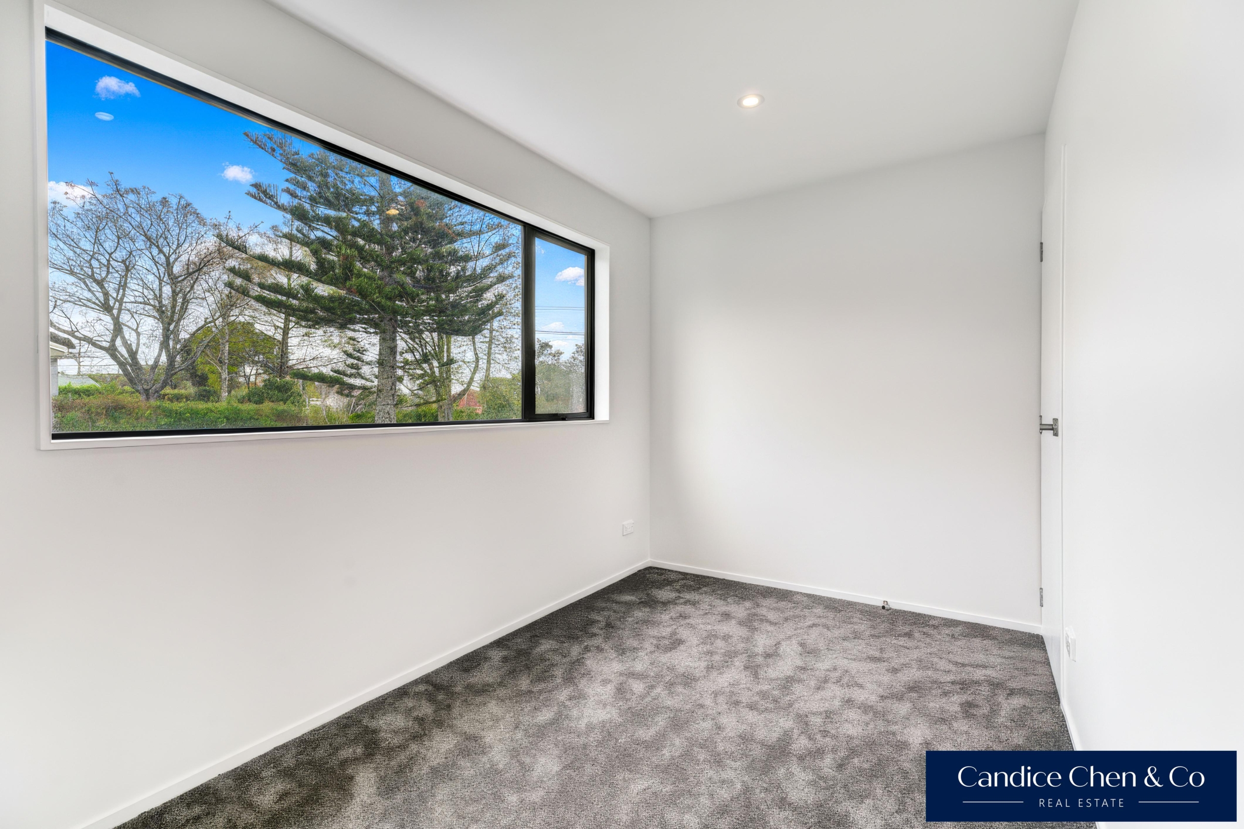 165916210__1770864372-165916210__1762208661-165916210__1759280116-53054-INTERIOR-1 Freehold 5-Bedroom Move in Before Christmas