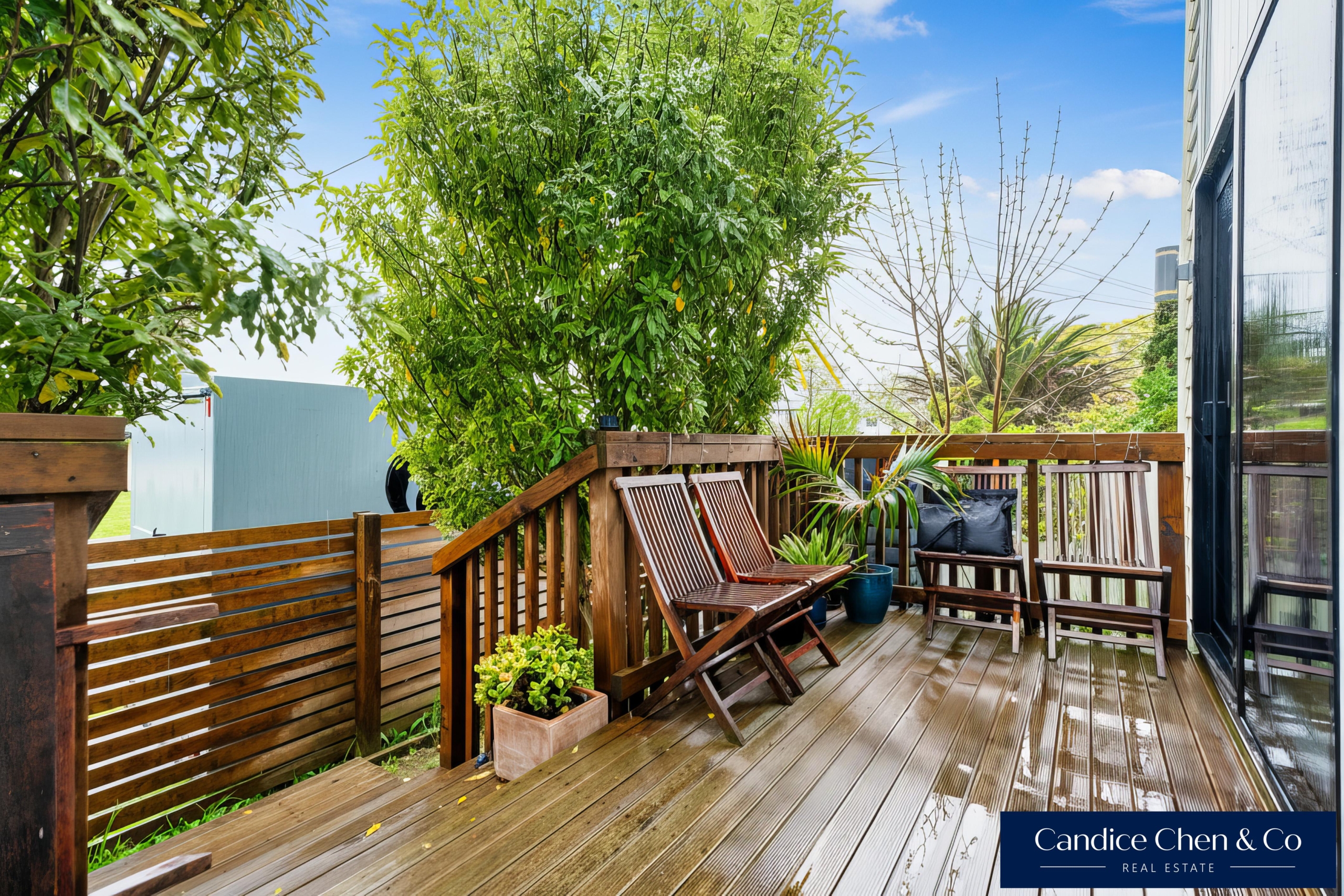 168257858__1769486885-168257858__1760579166-62602-EXTERIOR-1 Under $700K