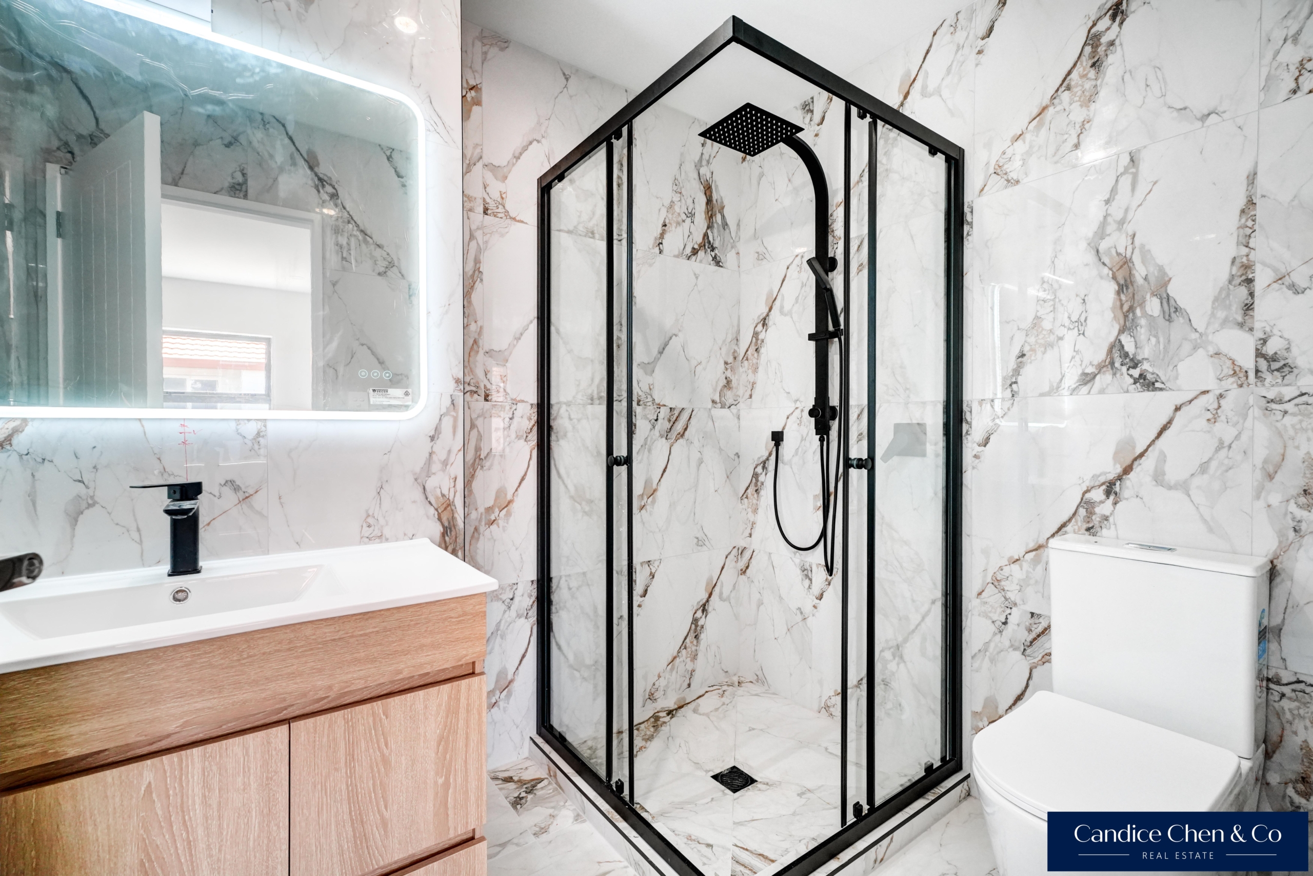 179323398__1770697566-179323398__1765418911-64631-INTERIOR-15 Brand New Standalone Family Home