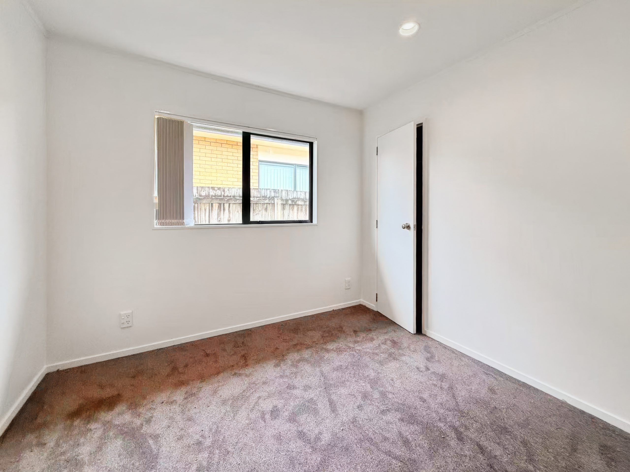 186369024__1770694077-67036-INTERIOR-6 Ideal for Investors- currently rented