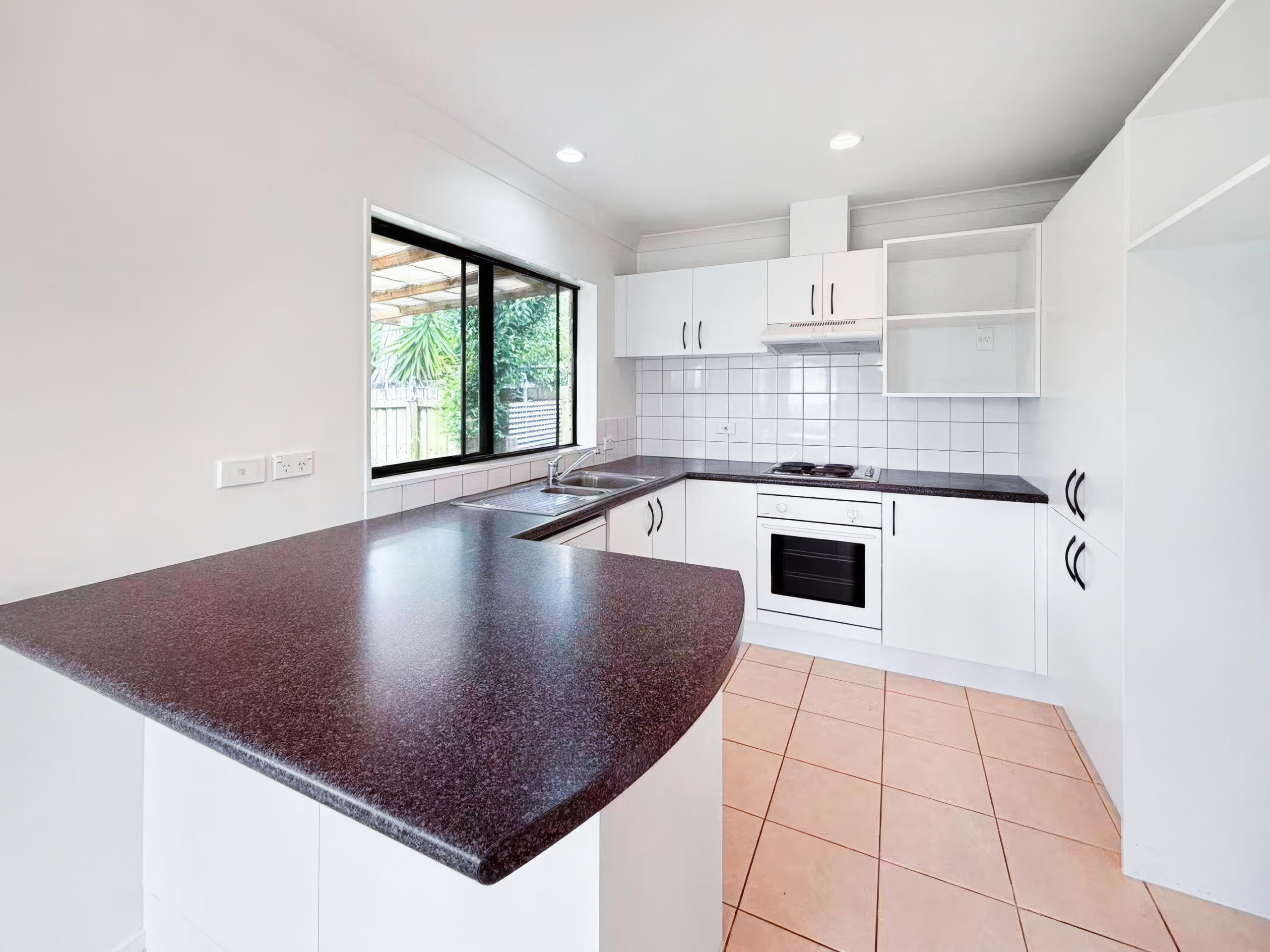 186369030__1770694083-263854-INTERIOR-9 Ideal for Investors- currently rented
