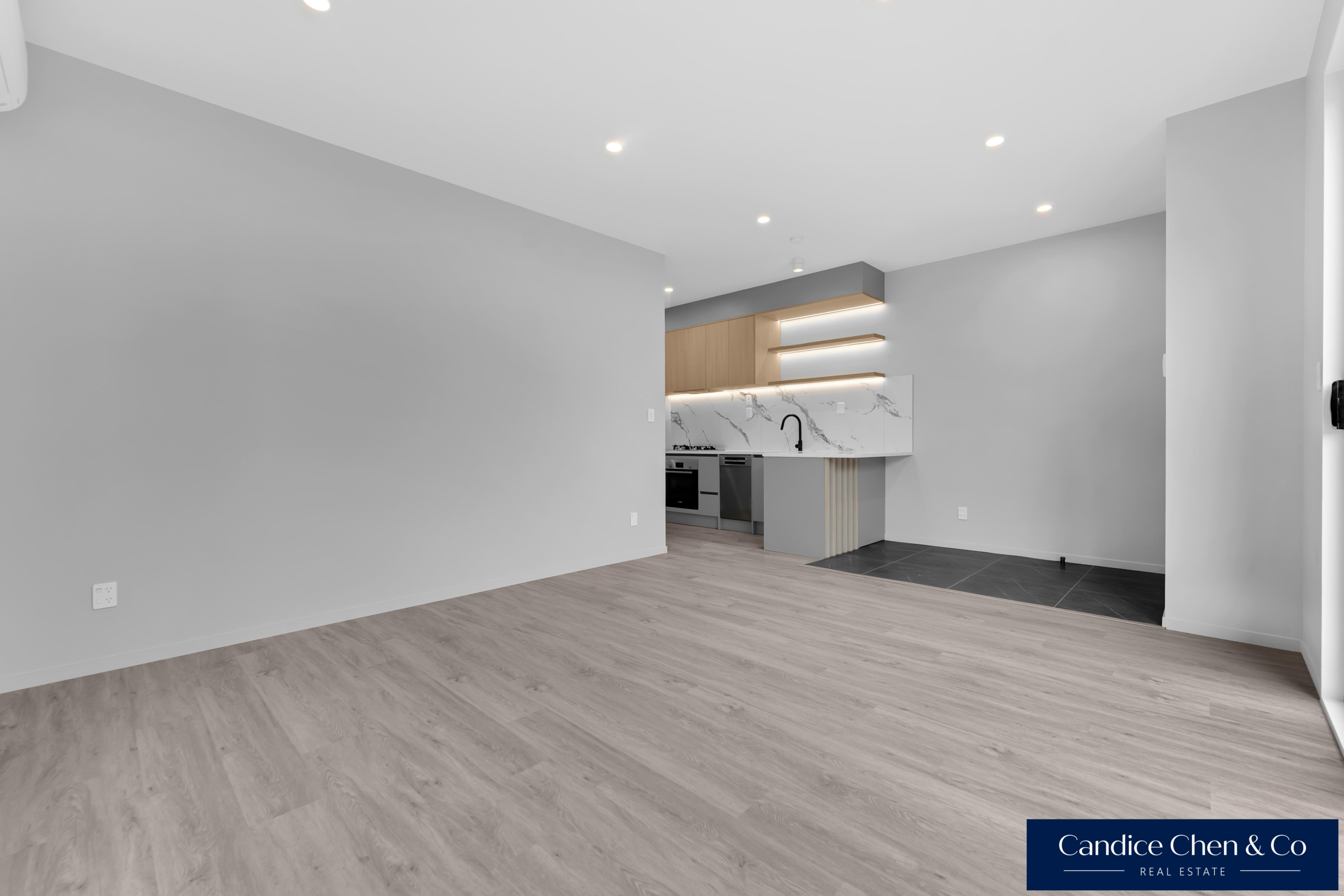165921478__1773877056-165921478__1759280940-42240-File8 Stand Alone Home with Garage