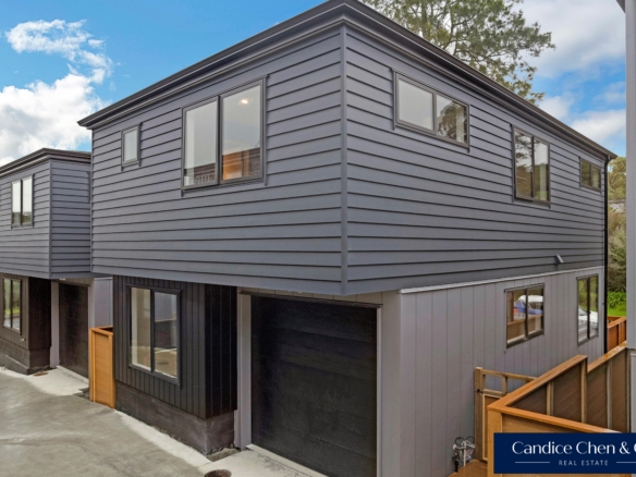 Stand Alone Home with Garage