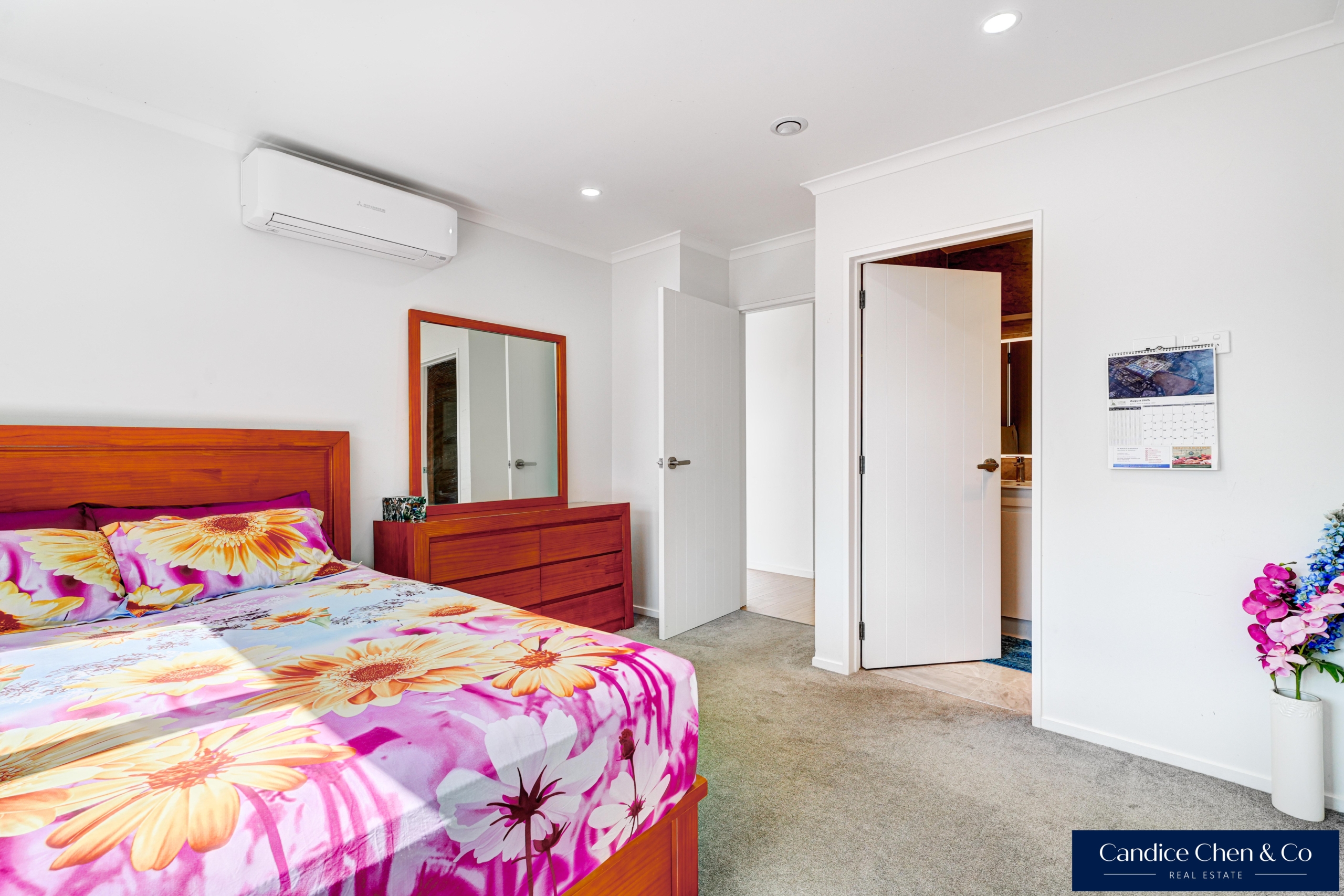 167635989__1773201264-167635989__1760317293-45958-INTERIOR-7 Vendor Moving Overseas