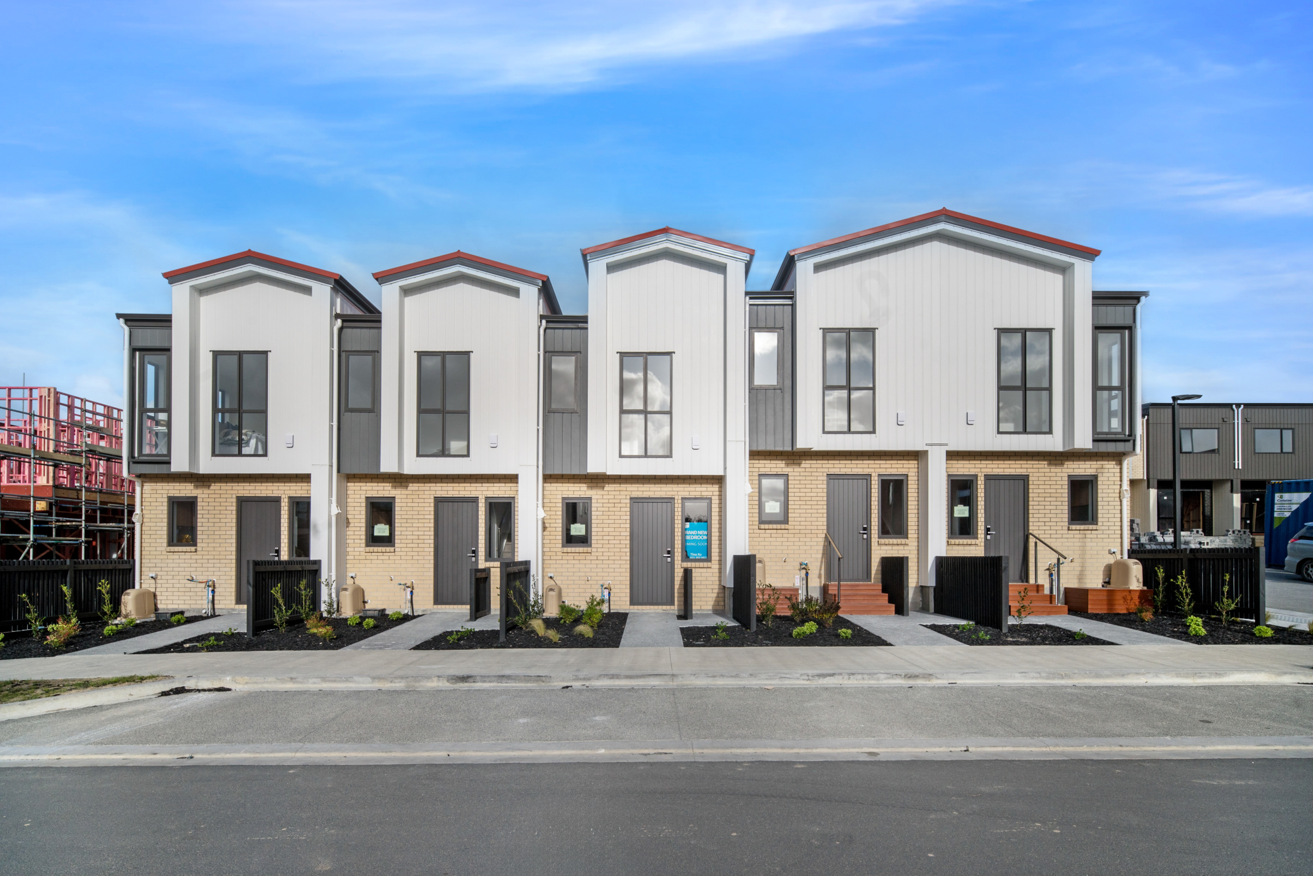 1713232268-1-Final-8 Welcome Home: Modern Elegance Awaits in Flat Bush