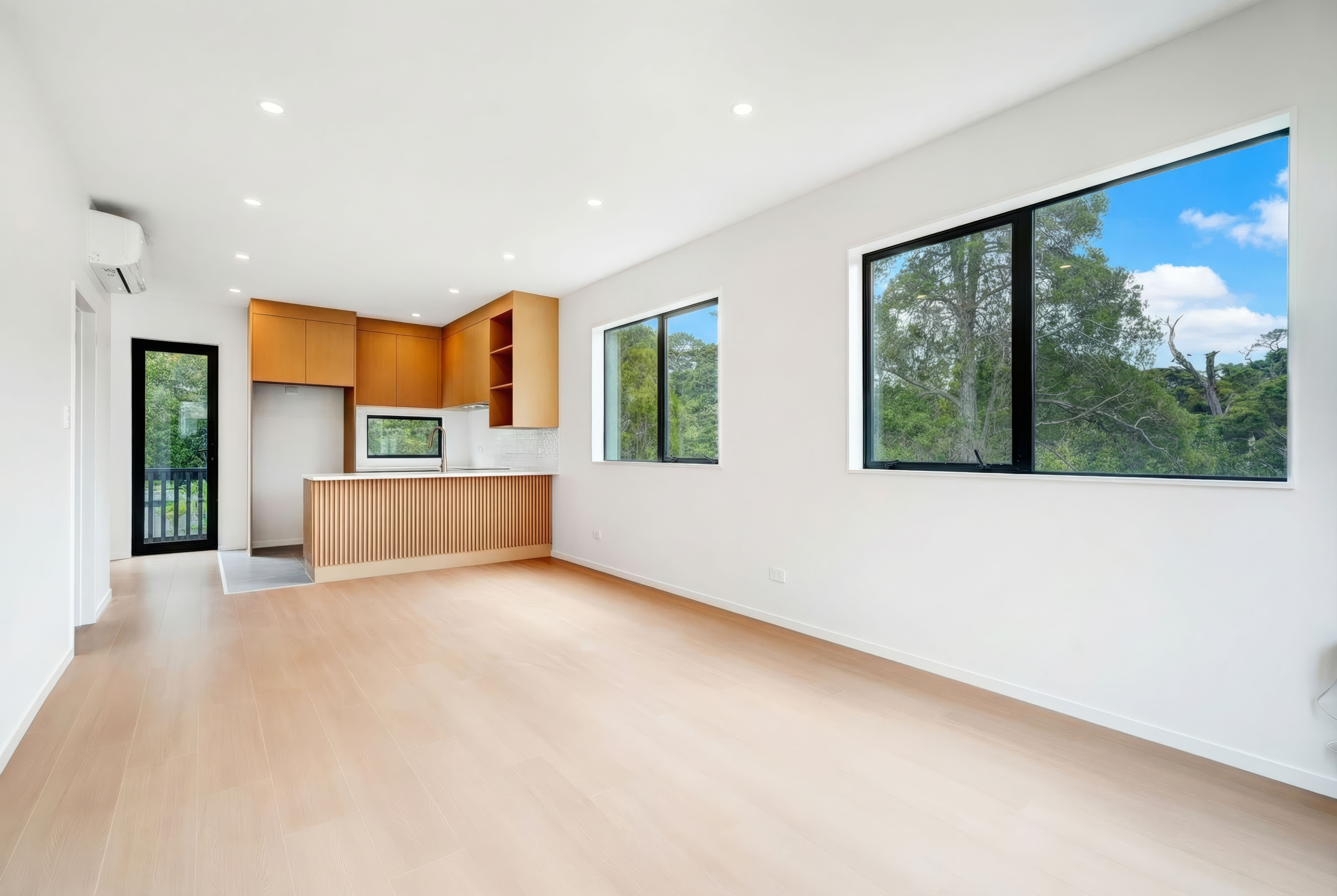 187940283__1771473698-71672-INTERIOR-4 Parkside Duplex Residence With Extra Carpark