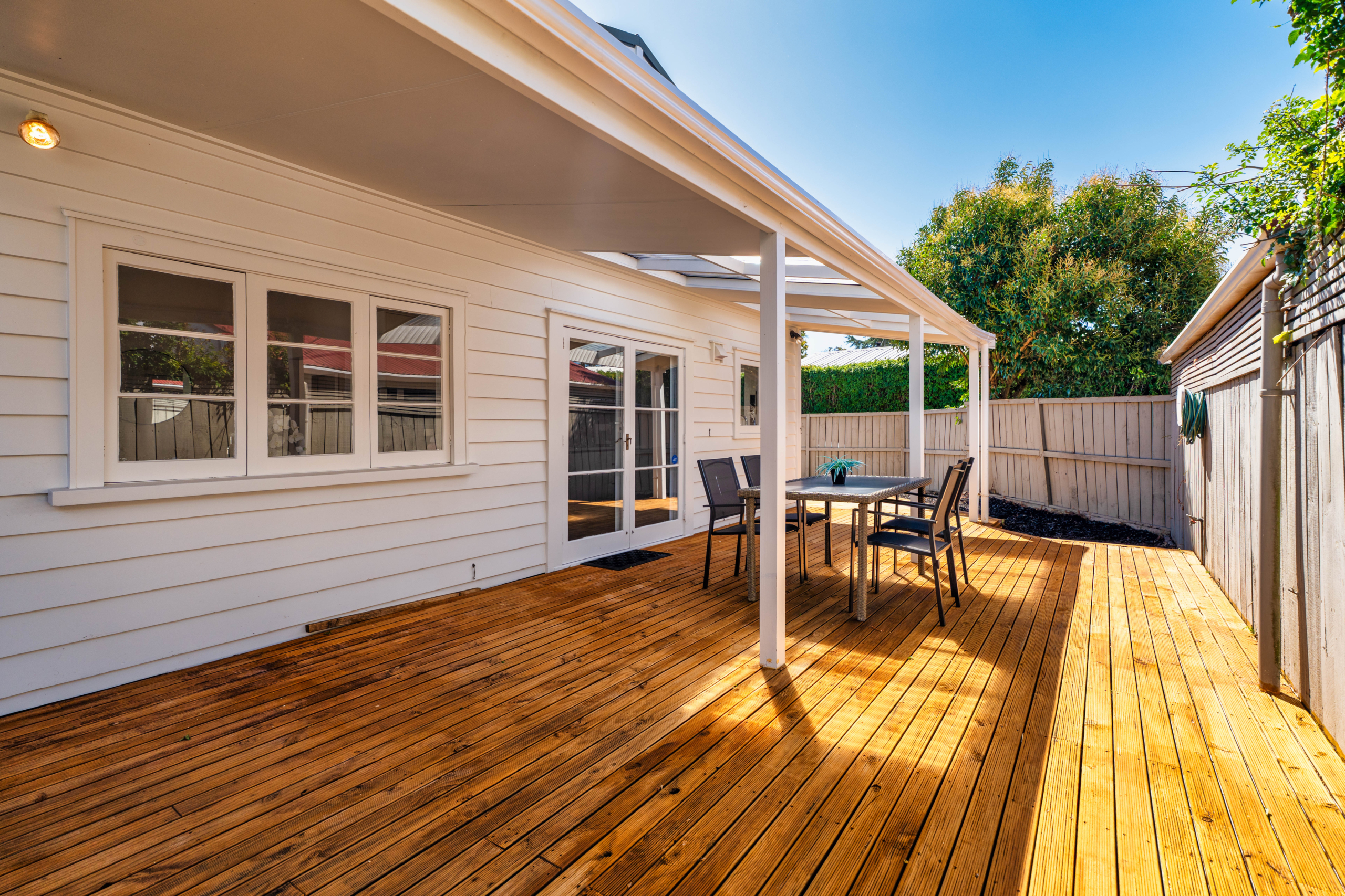 Mt Wellington Gem!  Move in ready!