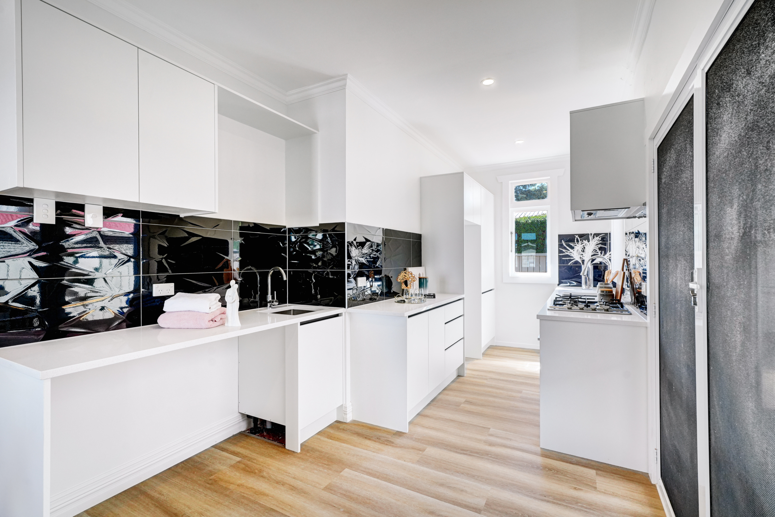 Mt Wellington Gem!  Move in ready!