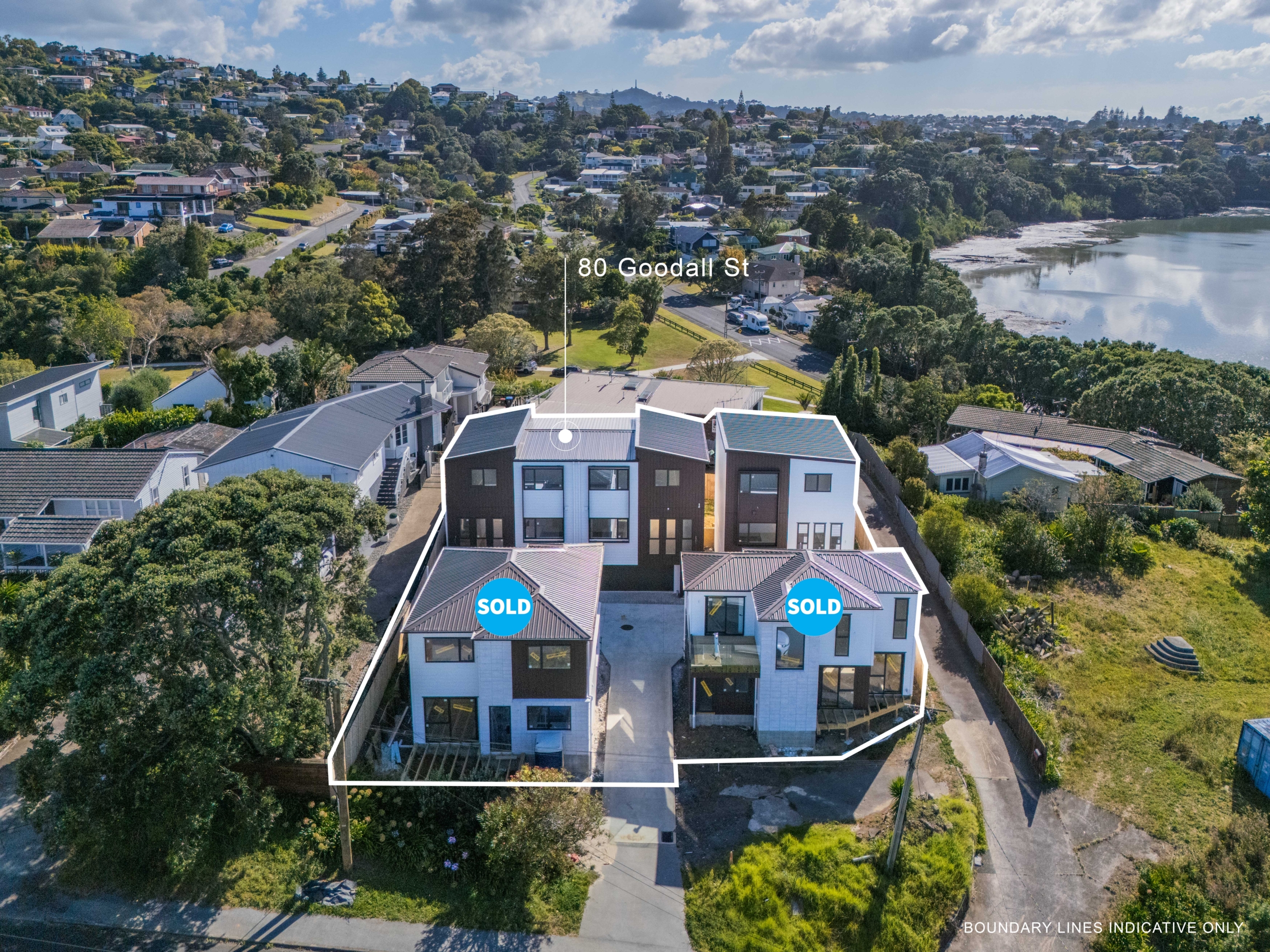 default Coastal Living with Sea Views