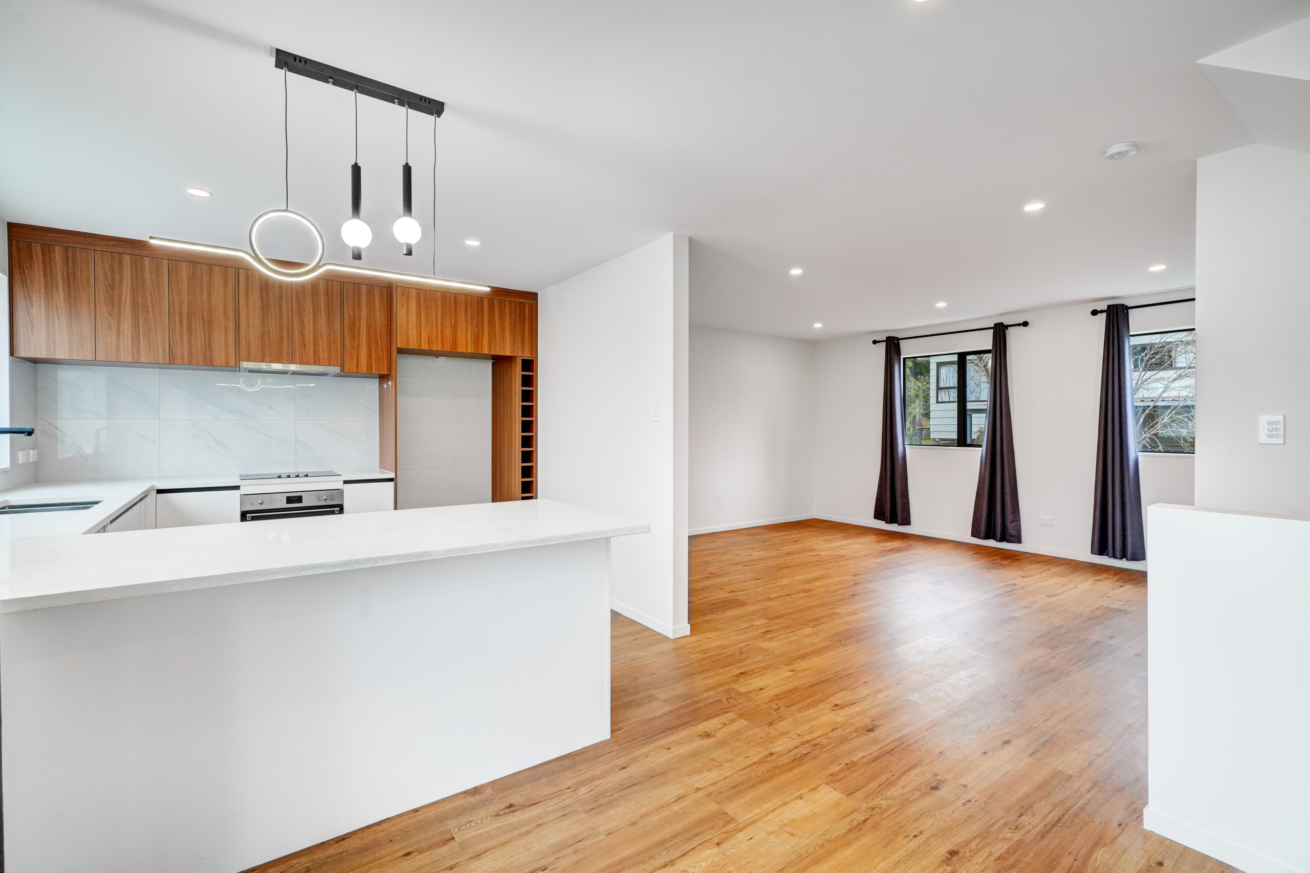 191671495__1773270151-35507-INTERIOR-7 Family Home with Garage