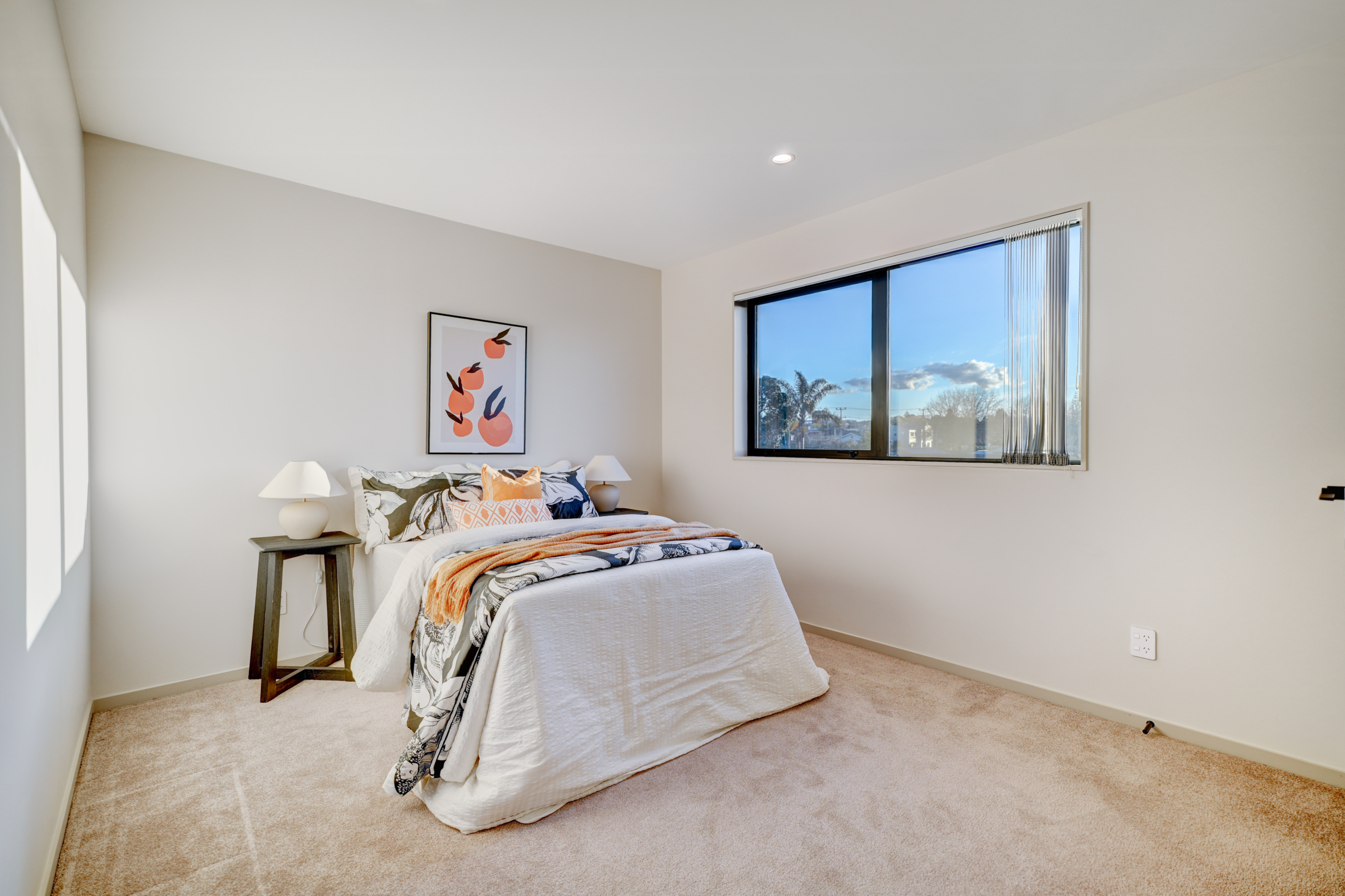 152996600__1750910645-65984-INTERIOR-23 Prestigious New Lynn Residence !!