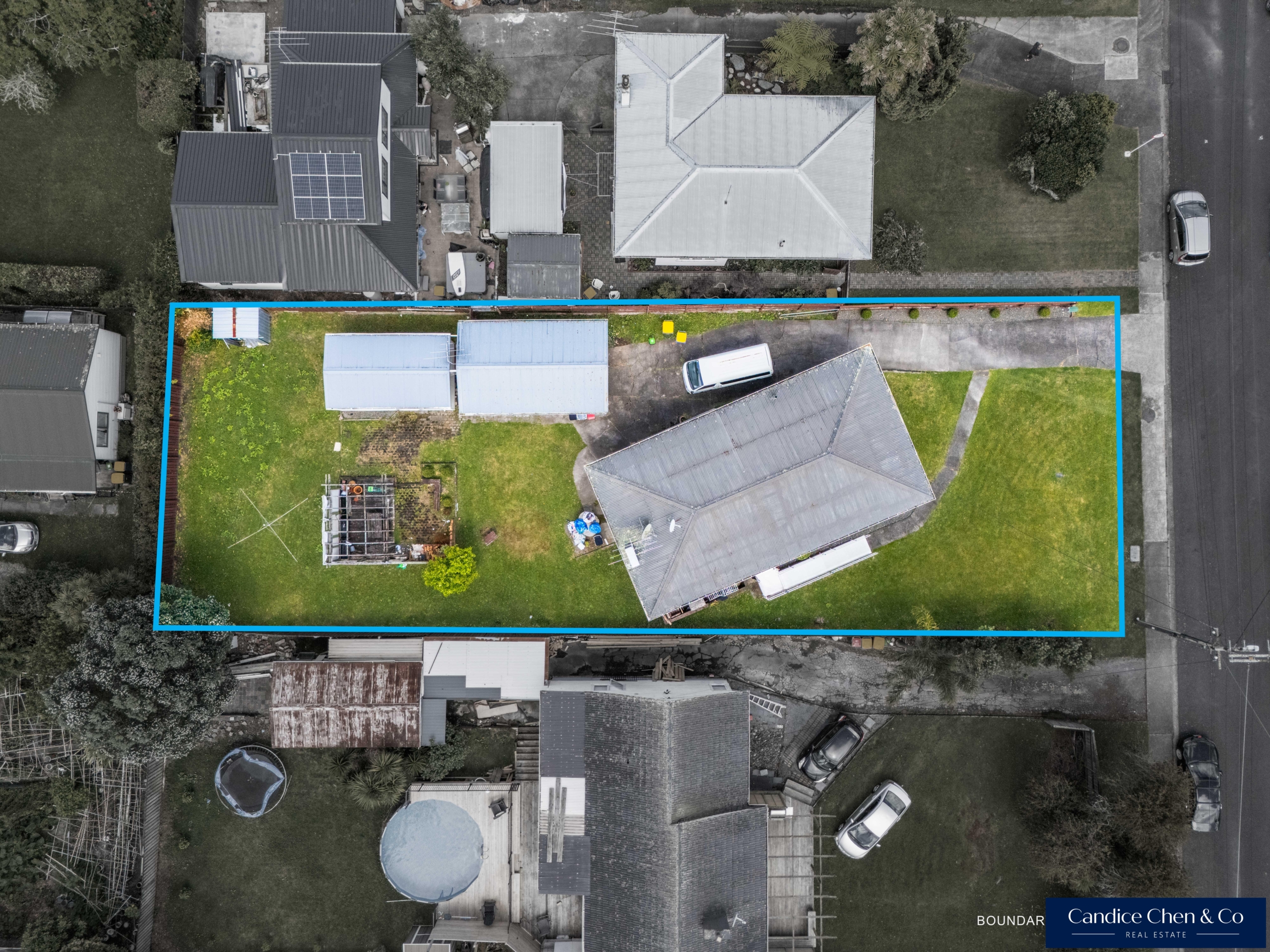 176286973__1775102754-176286973__1763937073-150008-DRONE-1 Location , Location, Location