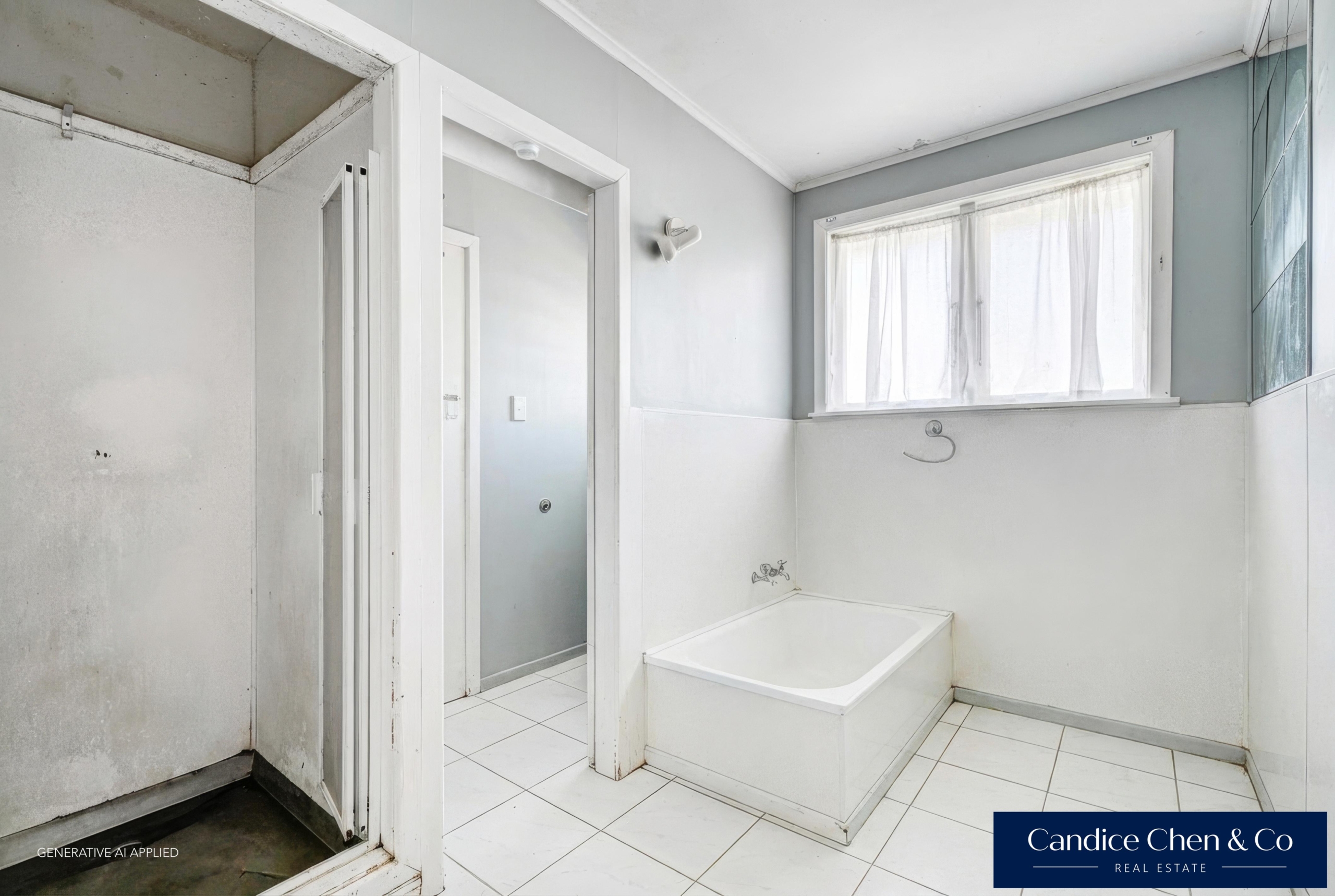 176295597__1775102754-176295597__1763938279-153476-INTERIOR-3 Location , Location, Location