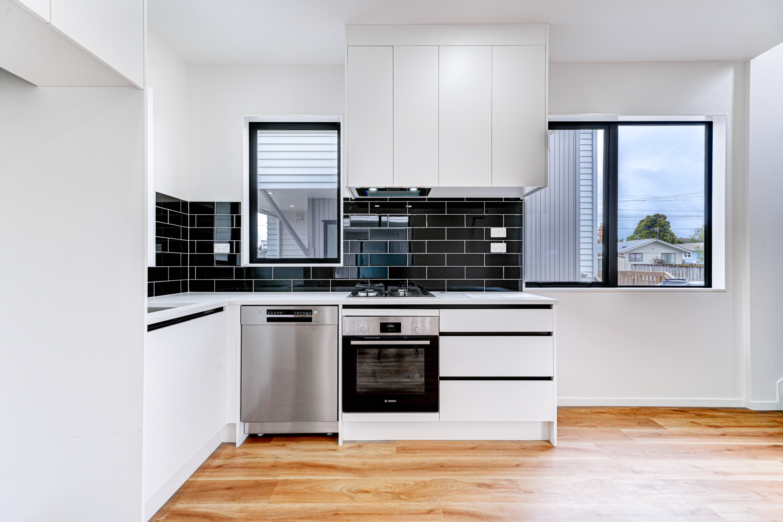 1778103627-2-LOT2-6 Terrace House Price But Get a Freestanding Home!